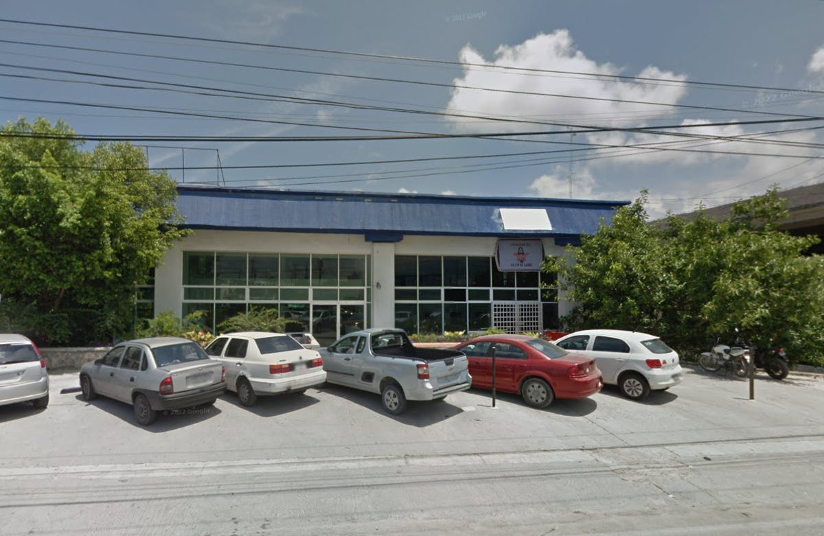 Local Comercial Spot2