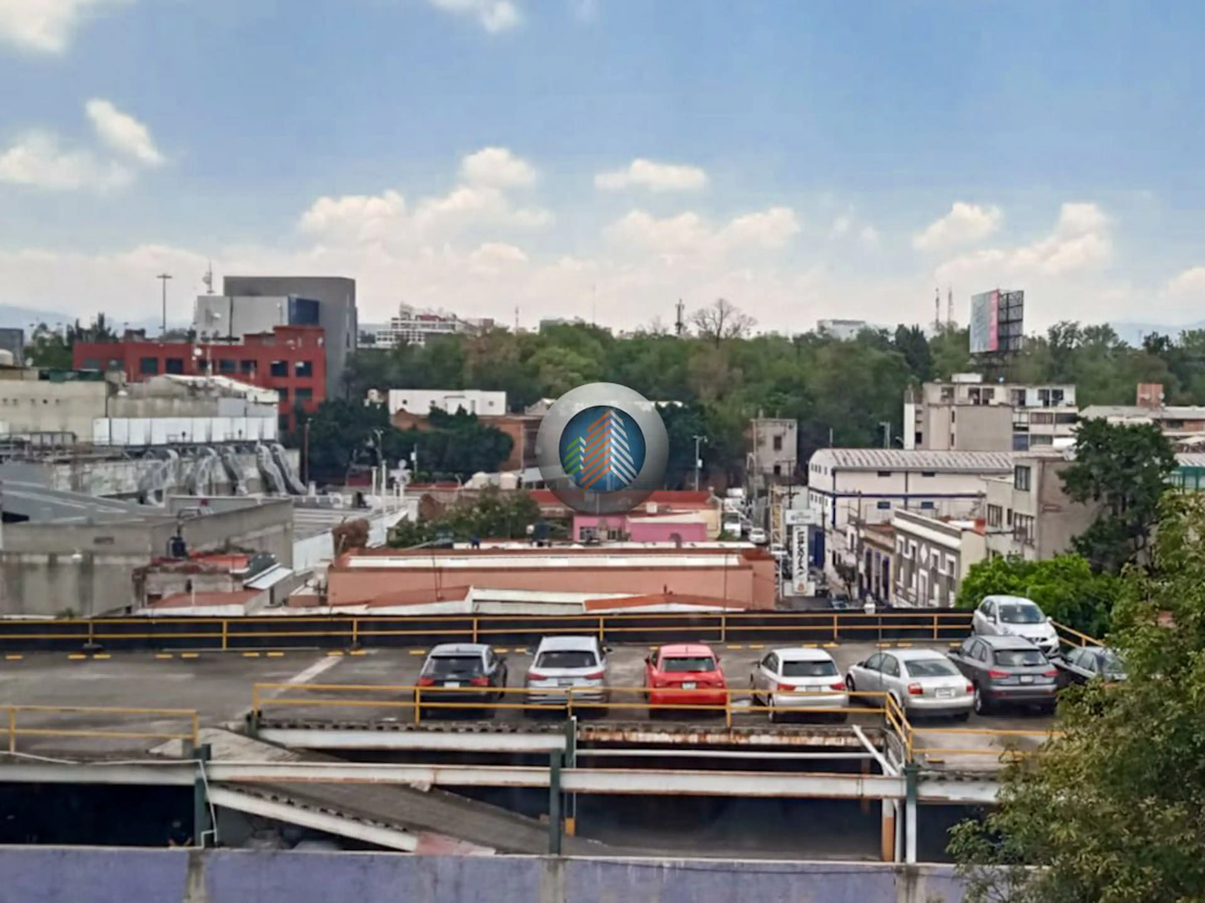 Terreno 1953 m² en Venta  Habitacional y Comercial en San Miguel Chapultepec