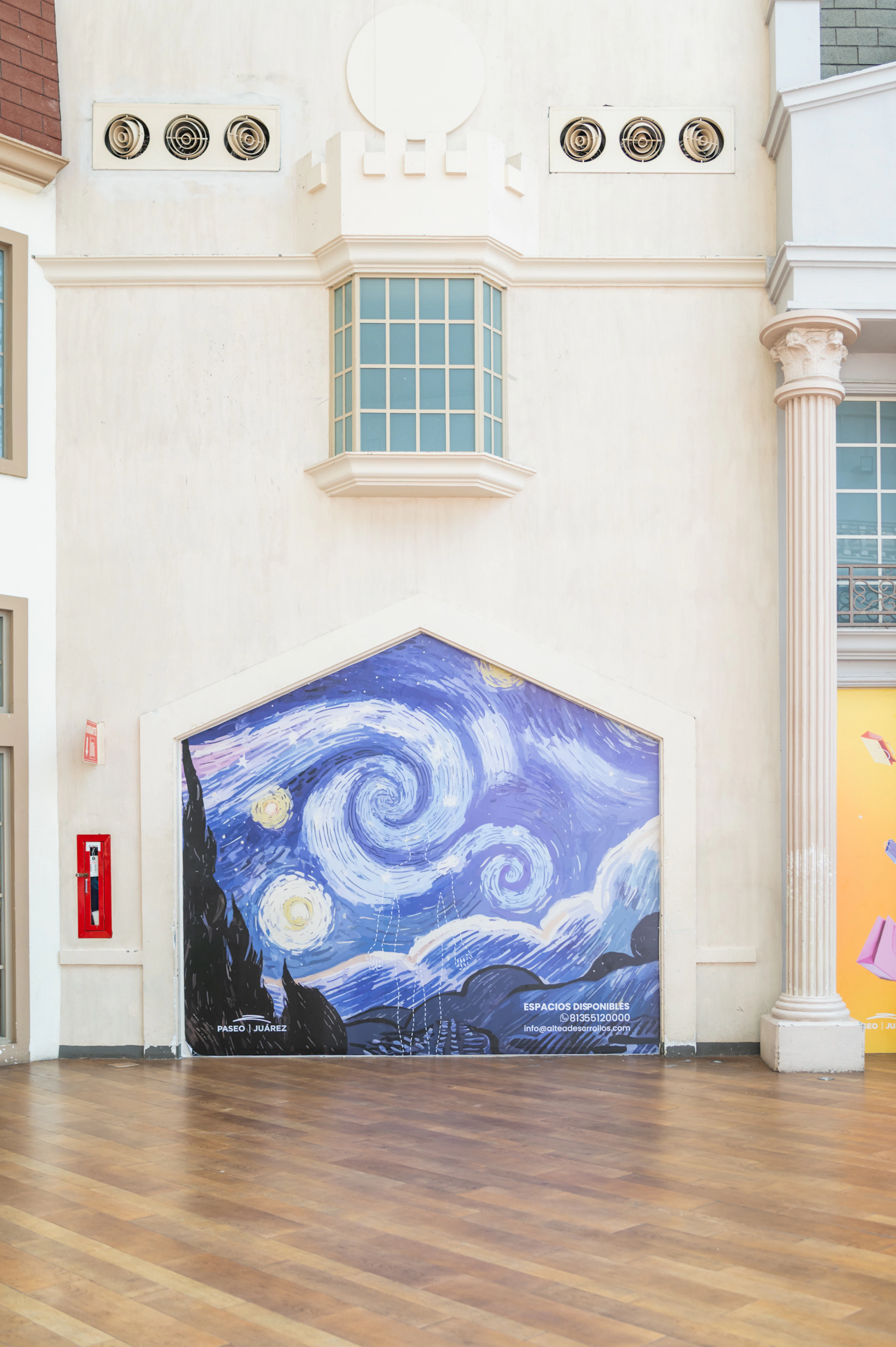 Local Comercial Spot2