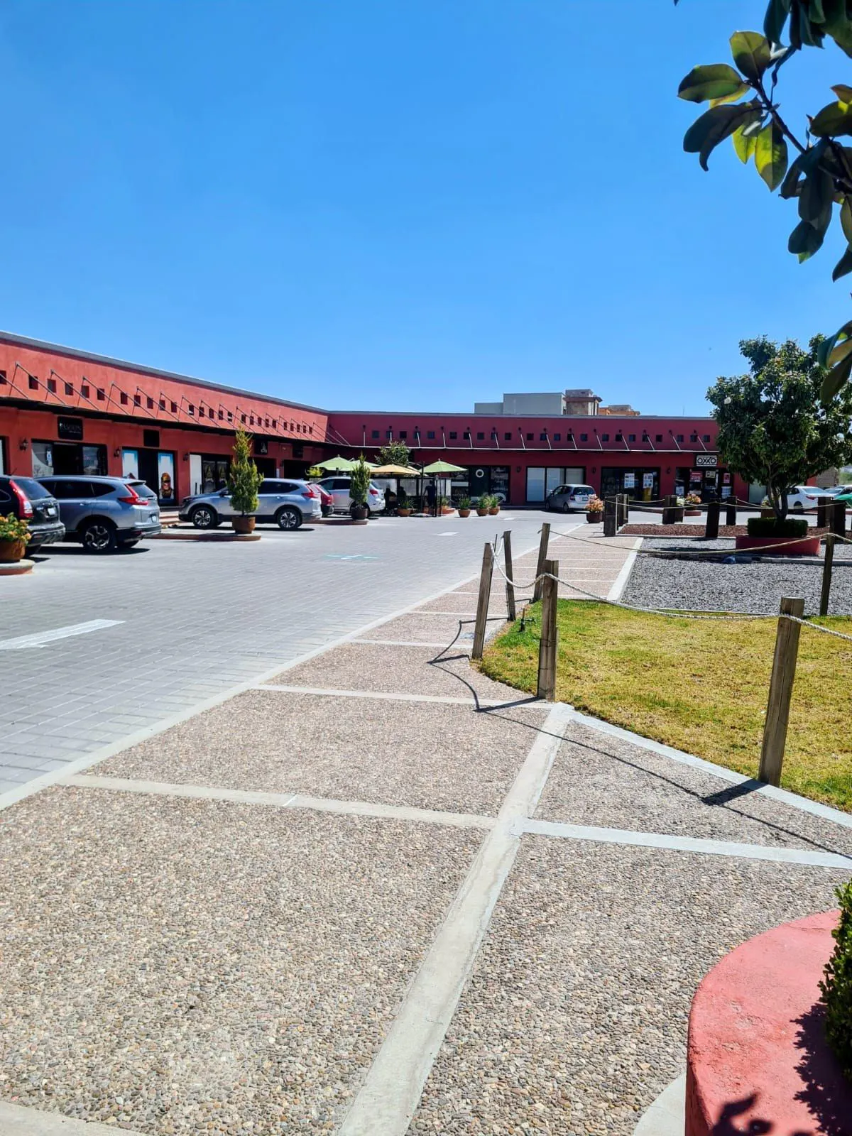 Local Comercial Spot2