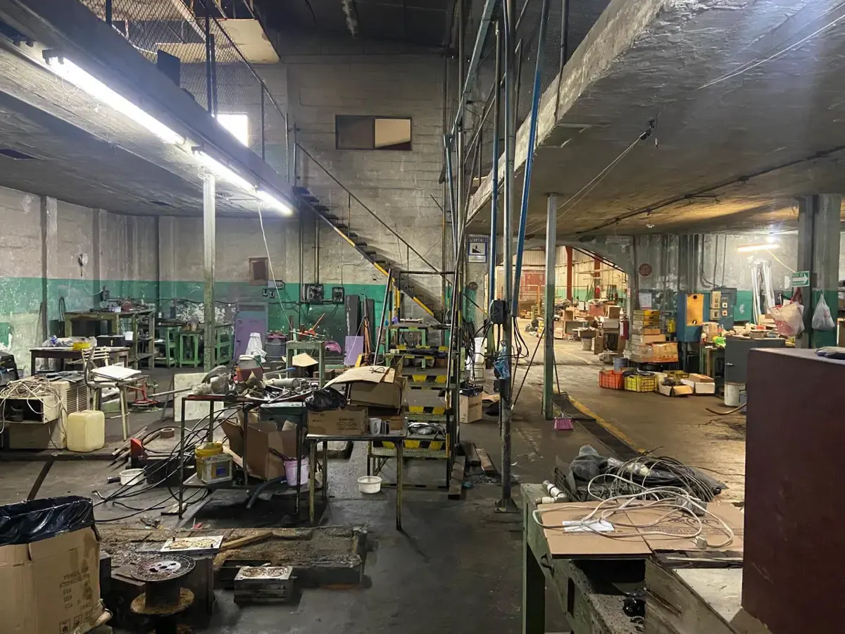 Industrial Spot2