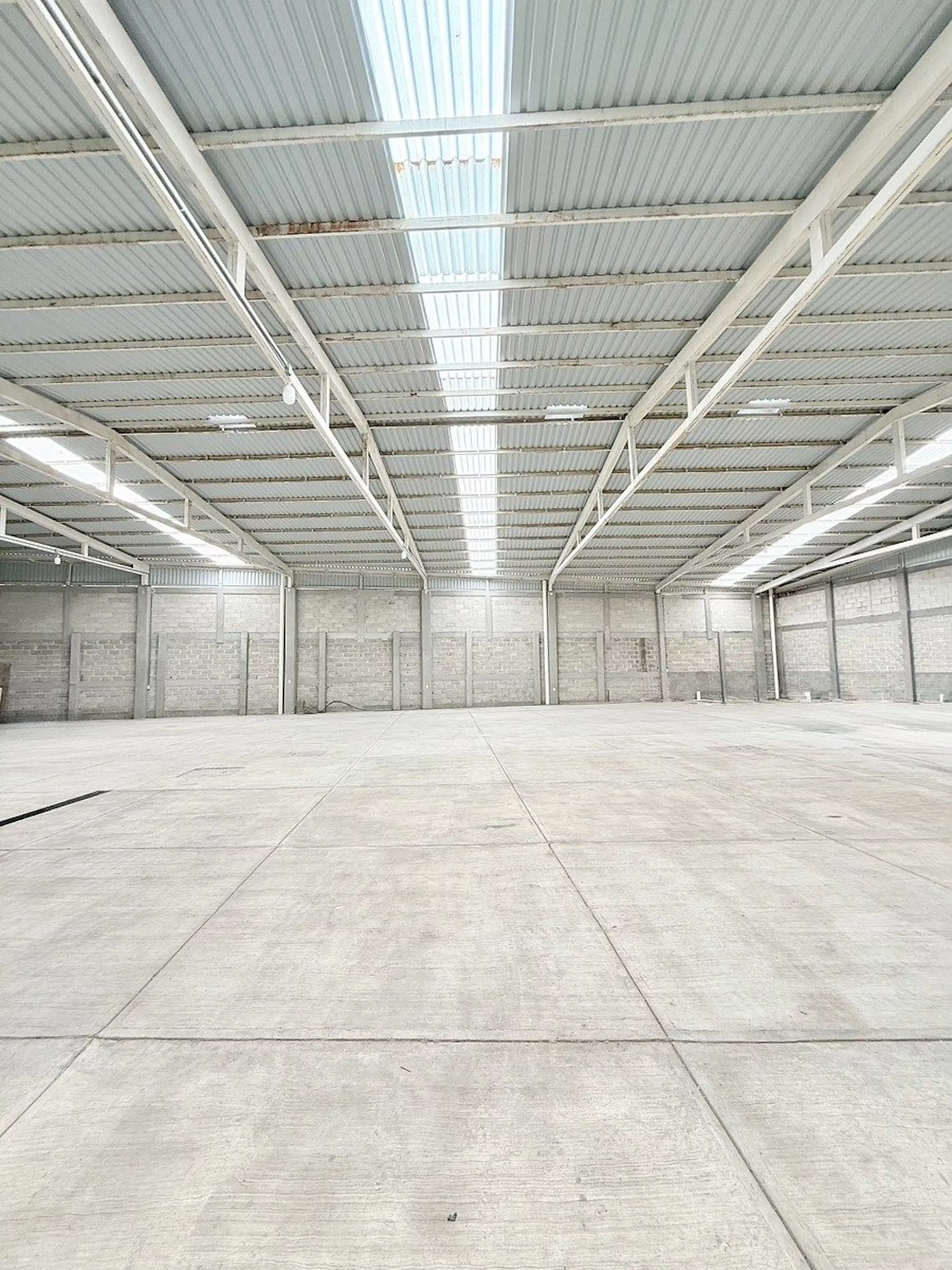 NAVE INDUSTRIAL EN RENTA - TEOLOYUCAN, EDO. DE MEX.