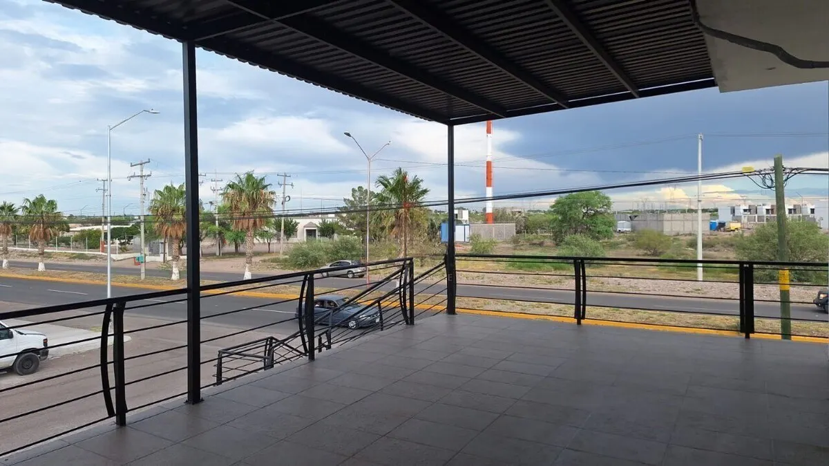 Local Comercial Spot2