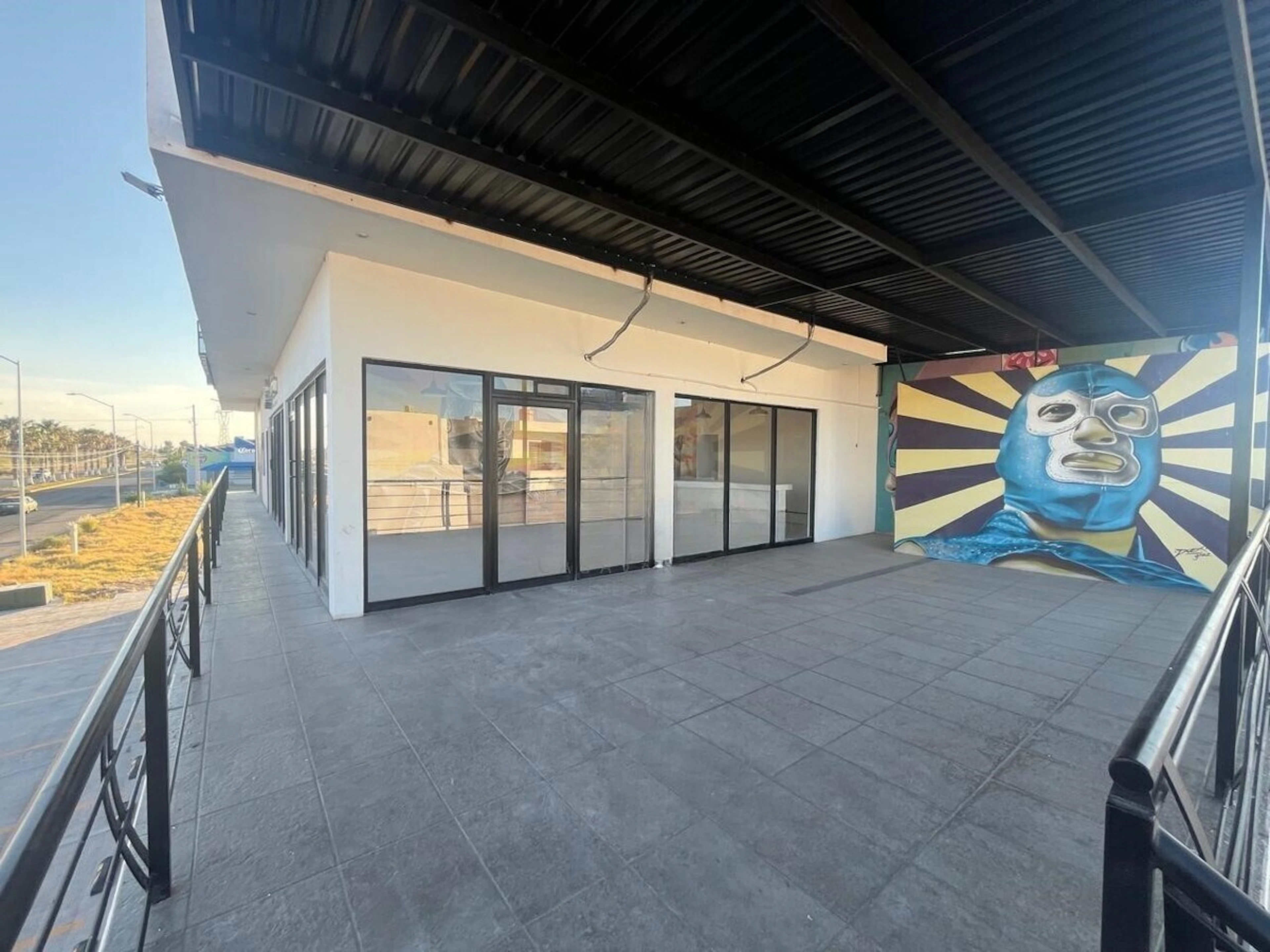 Local Comercial Spot2