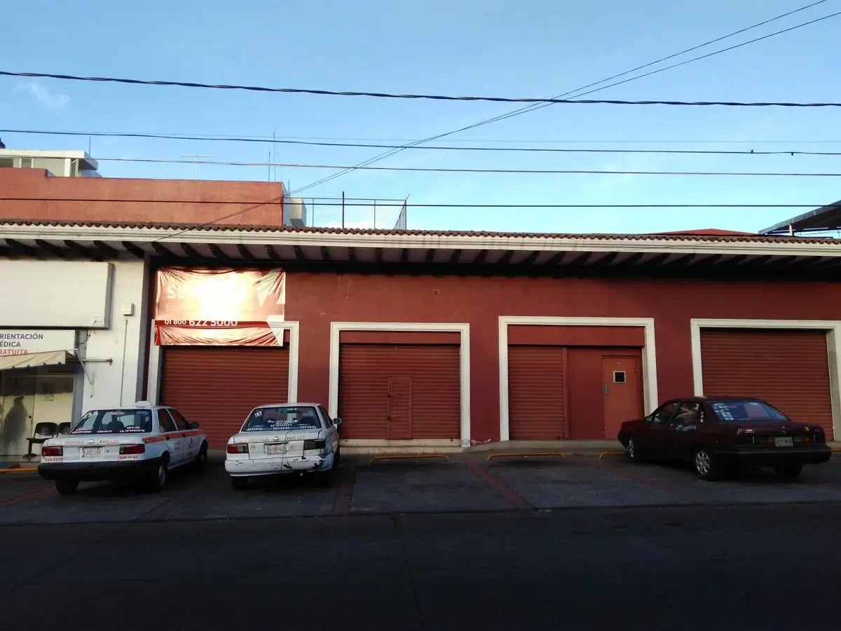Local Comercial Spot2
