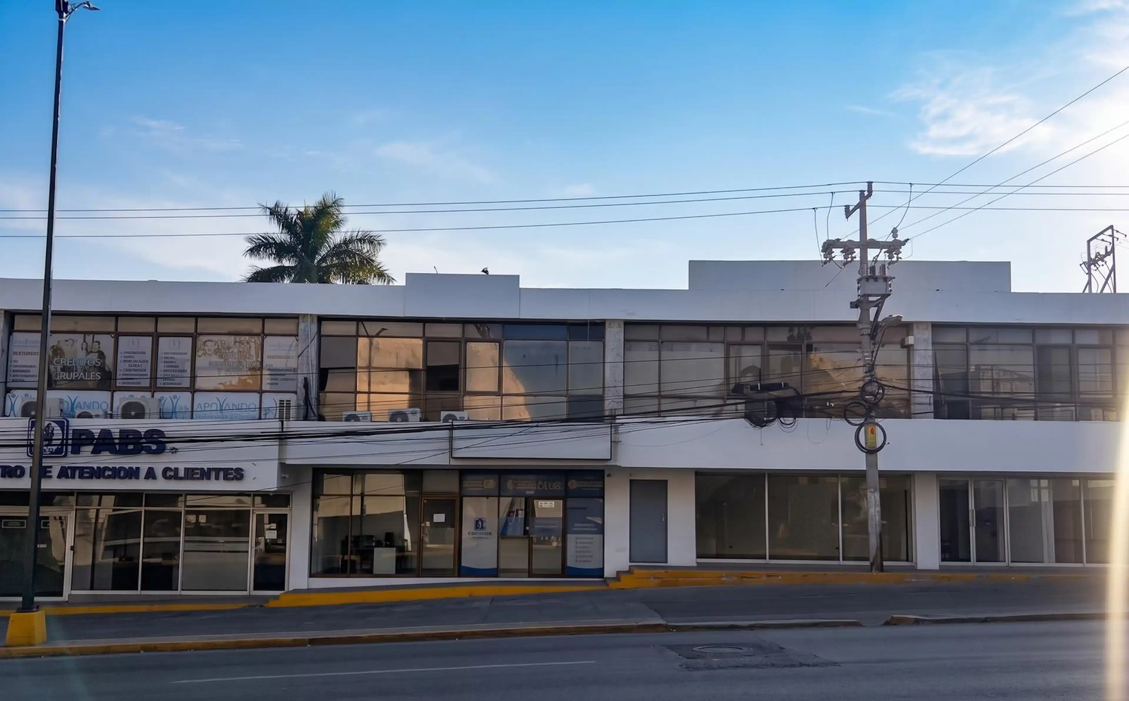 Edificio En Venta Sobre Av. Hidalgo, Tampico Tamaulipas. S/n