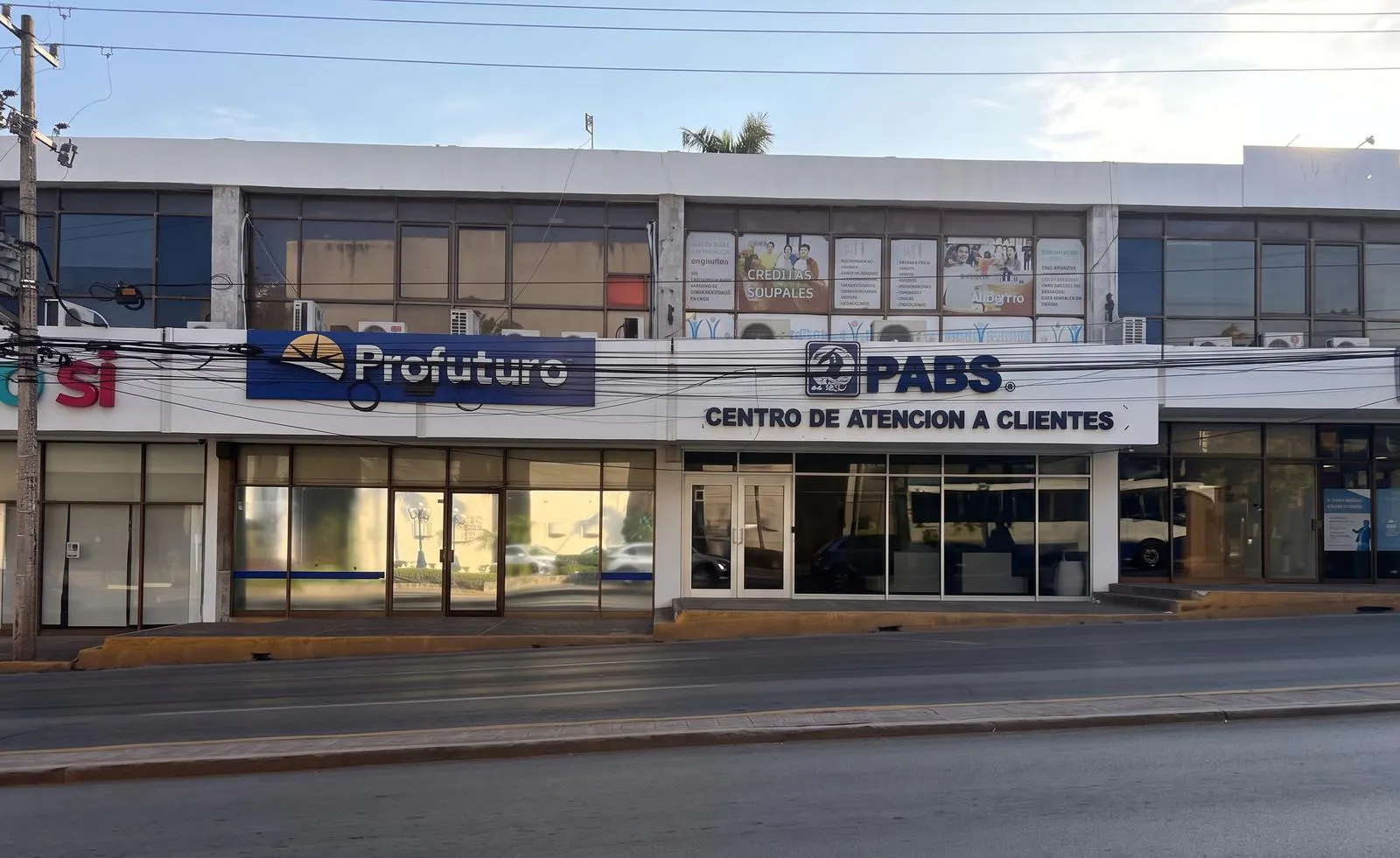 Local Comercial Spot2