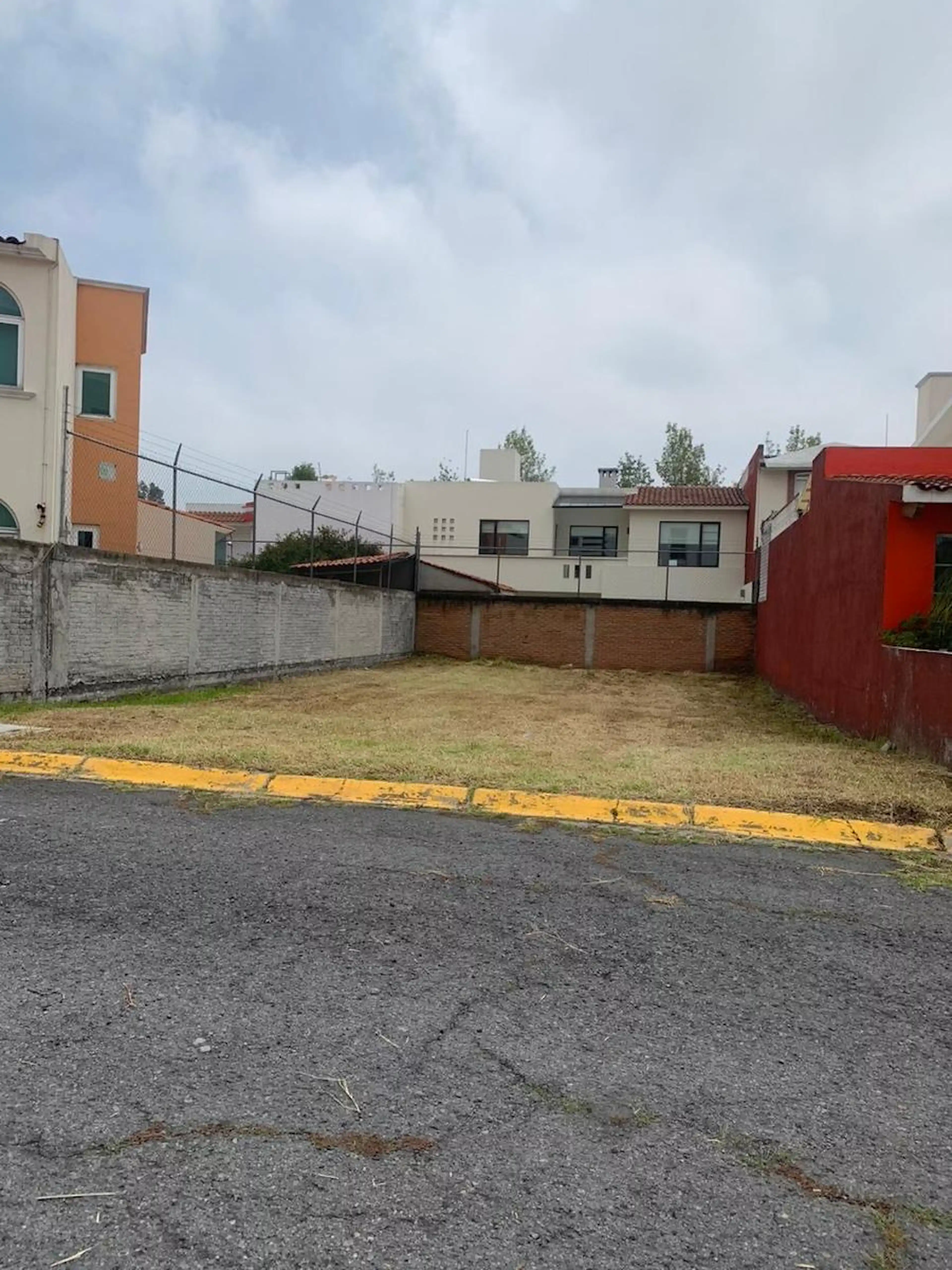 Terreno en venta, Toluca, Edo. Mex.