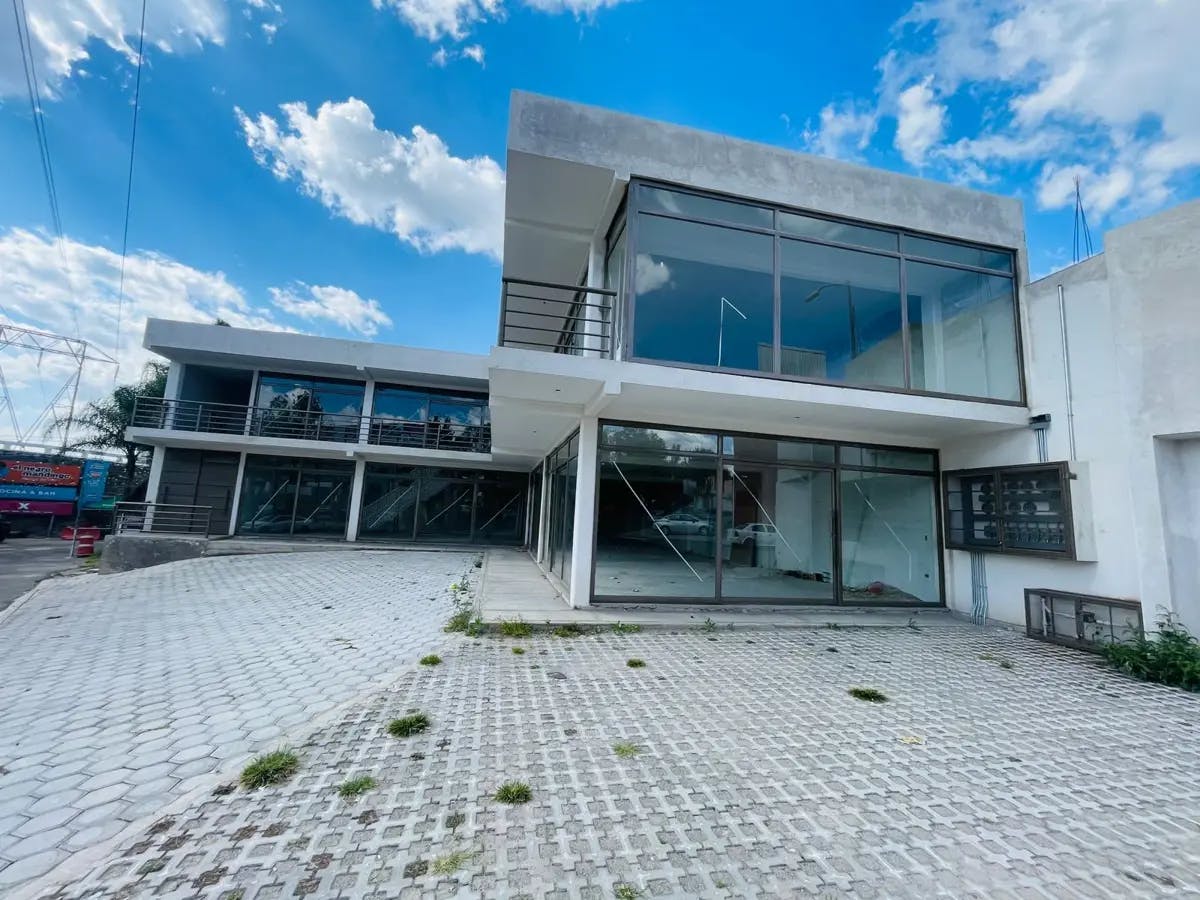 Local Comercial Spot2