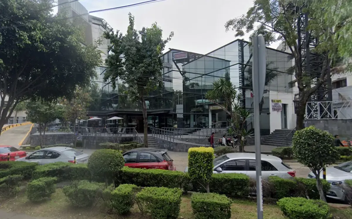 Local Comercial Spot2