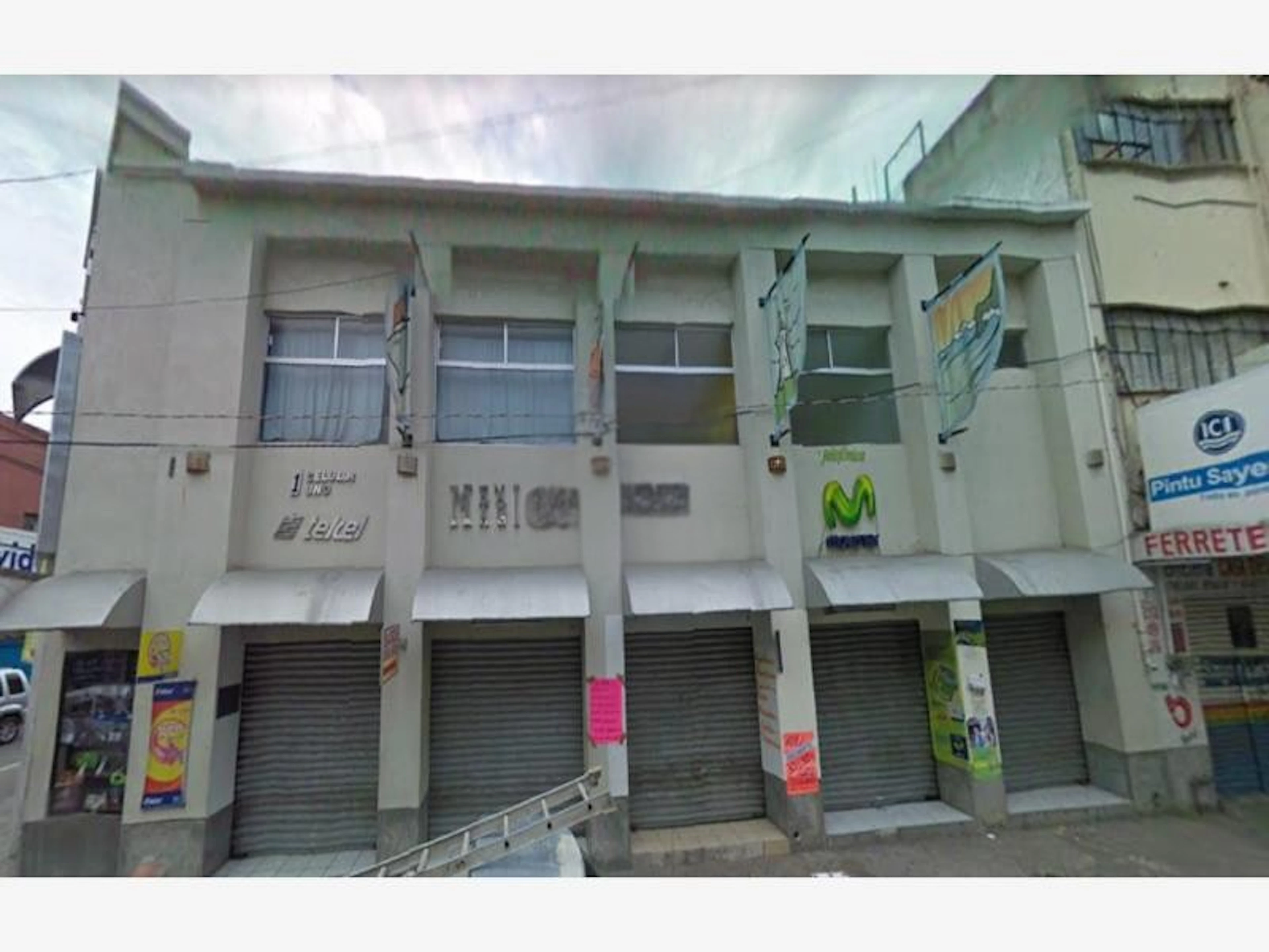 Local Comercial Spot2