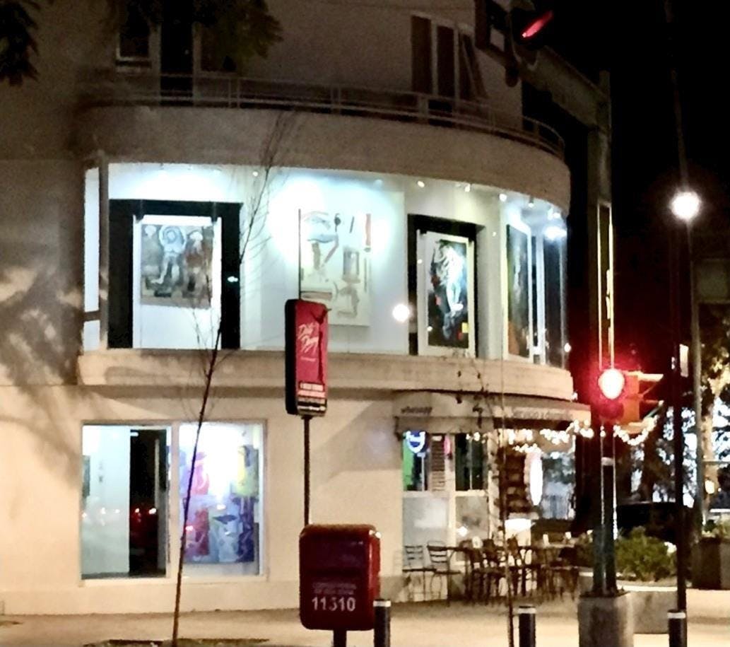 Local Comercial Spot2