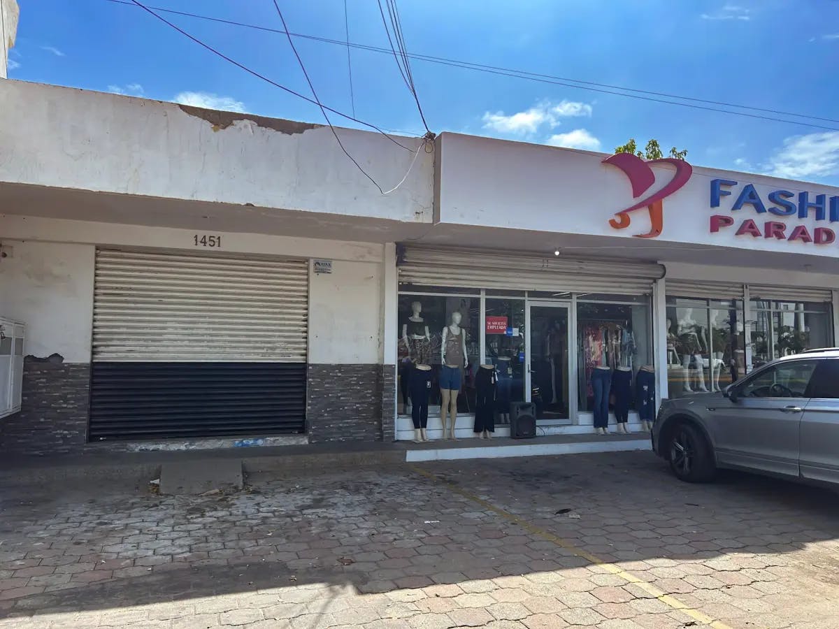 Local Comercial Spot2