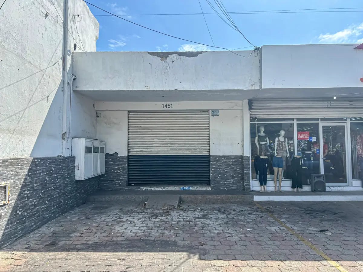 Local Comercial Spot2