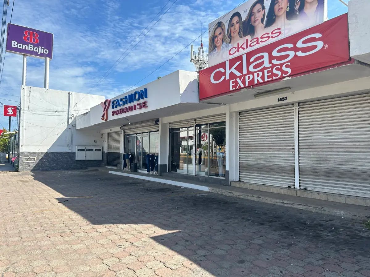 Local Comercial Spot2