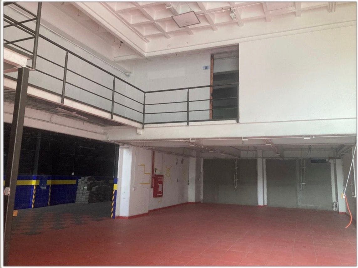 Local Comercial Spot2