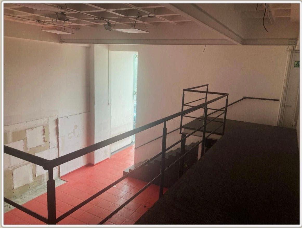 Local Comercial Spot2