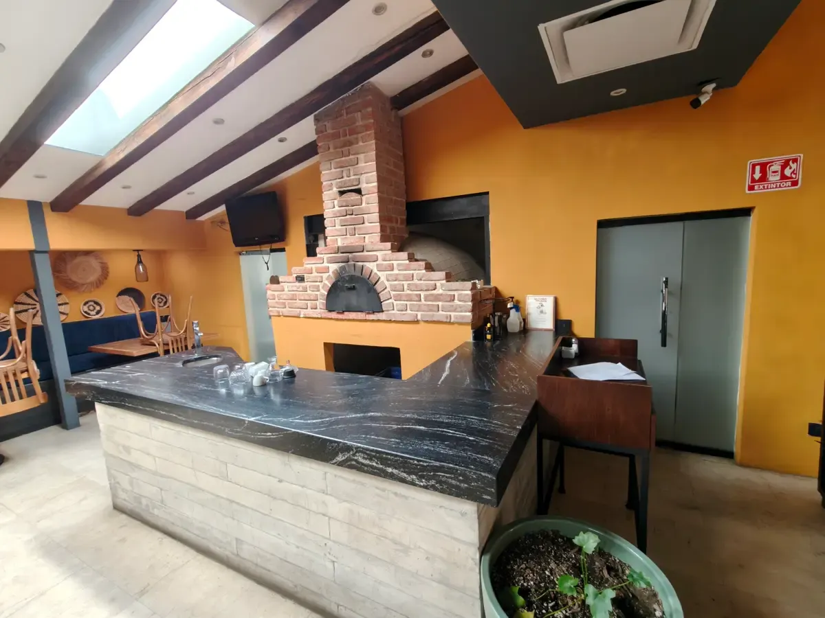 Local Comercial Spot2