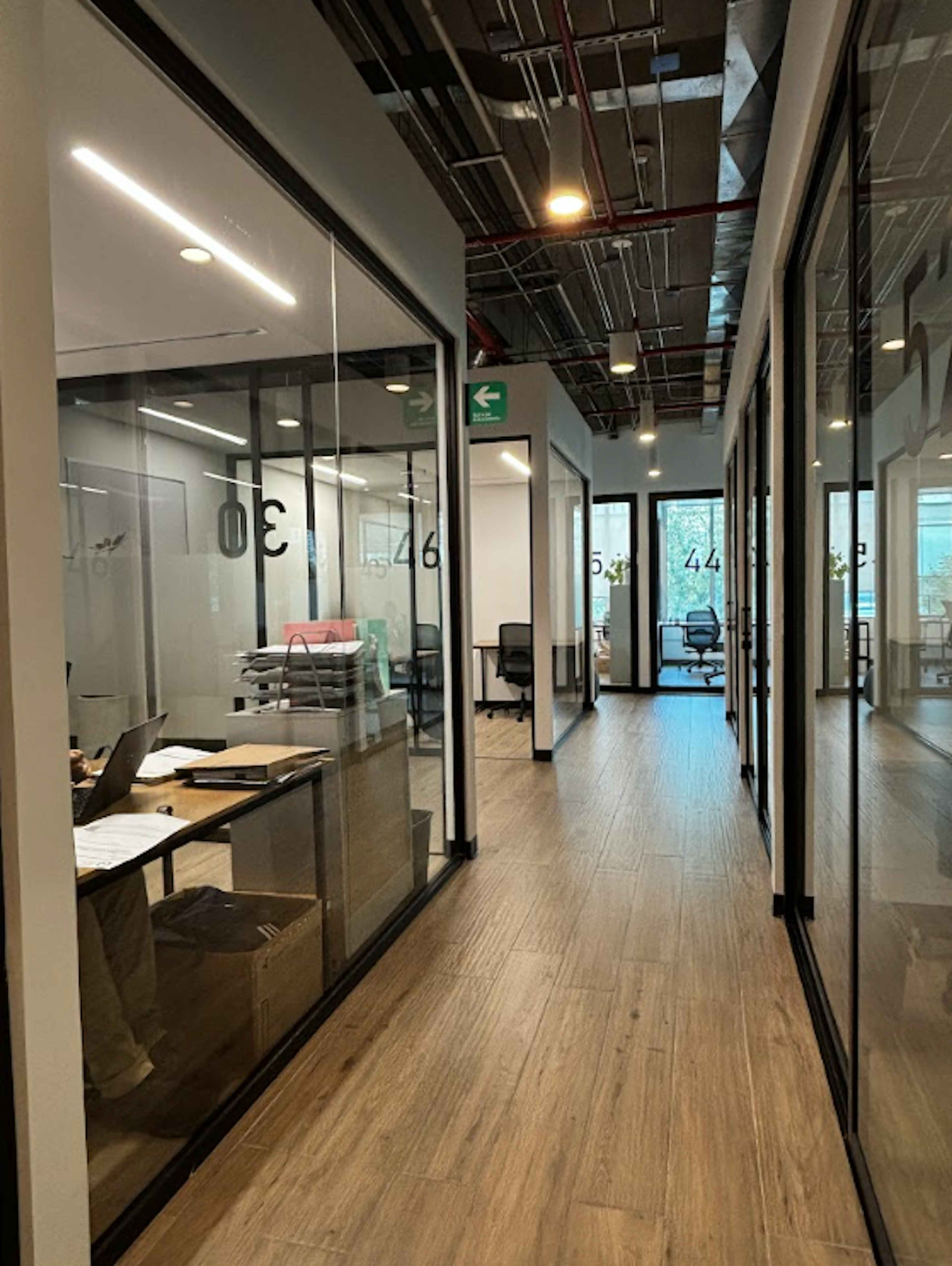 Oficina 26 - 3 Personas