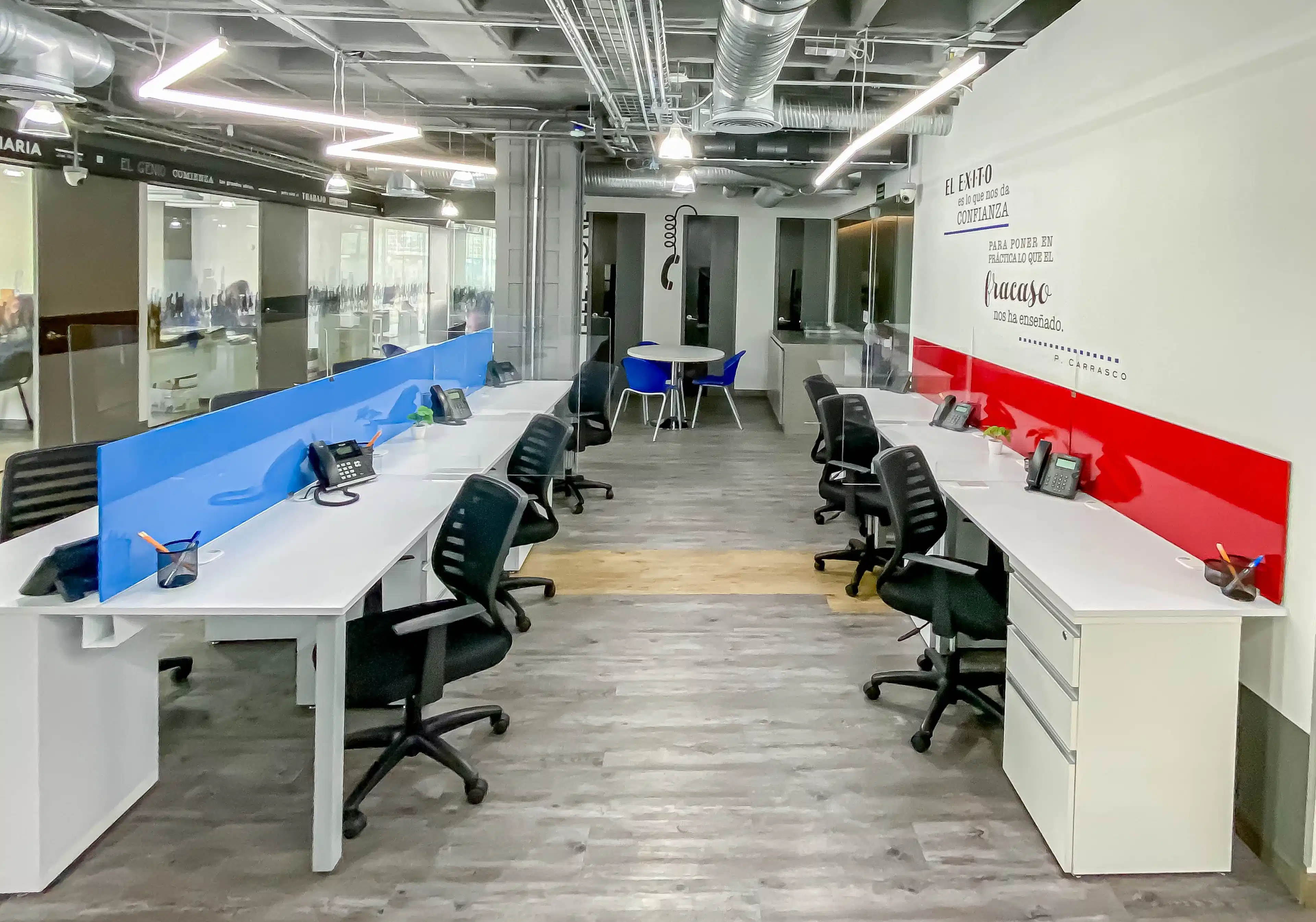 Oficina De 4-6 Personas