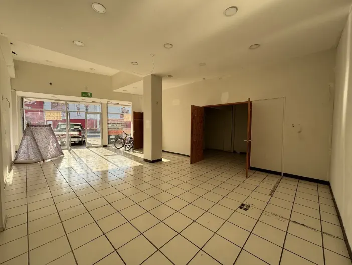 Local Comercial Spot2