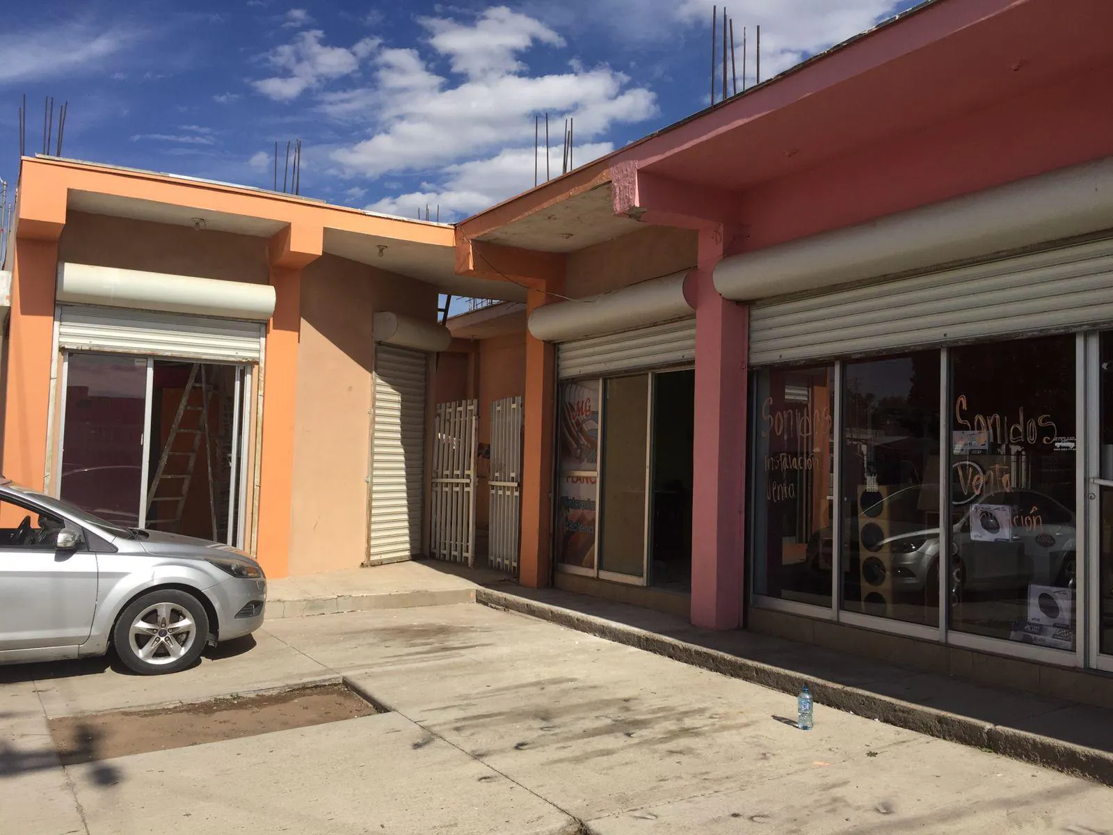 Local Comercial Spot2