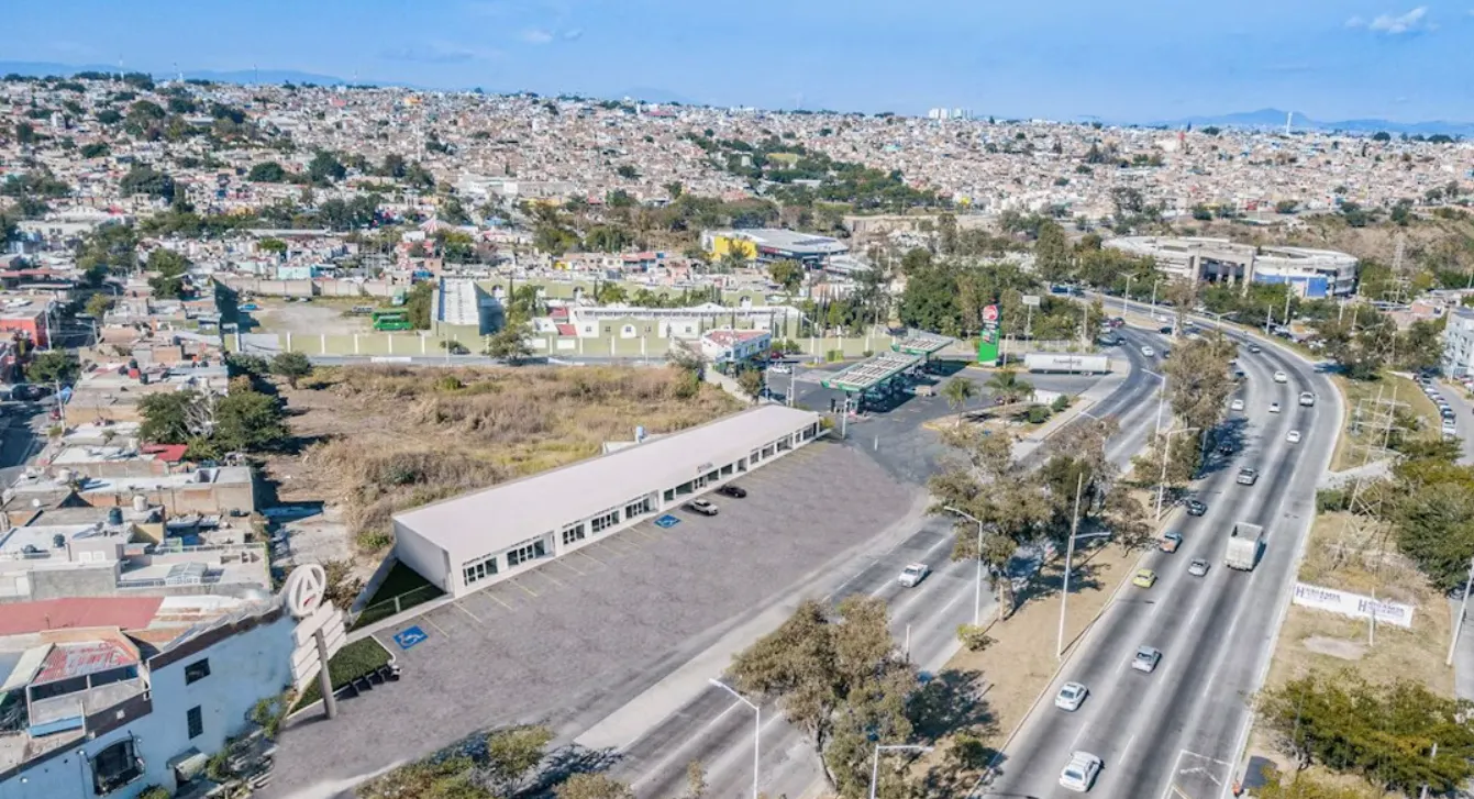 Local Comercial Spot2