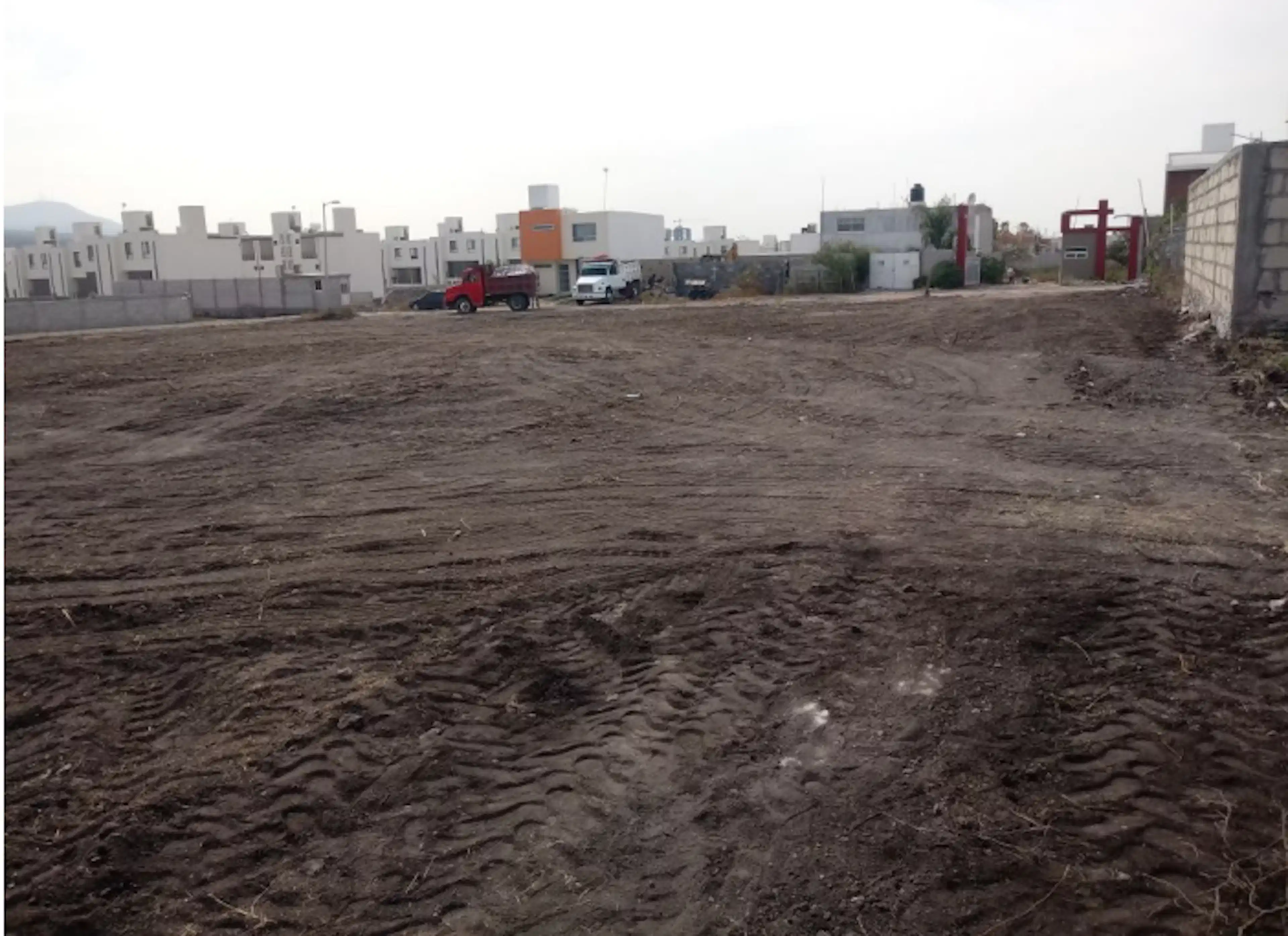 Terreno En Zona Este Milenio Iii