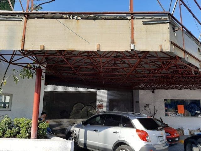 Local Comercial Spot2