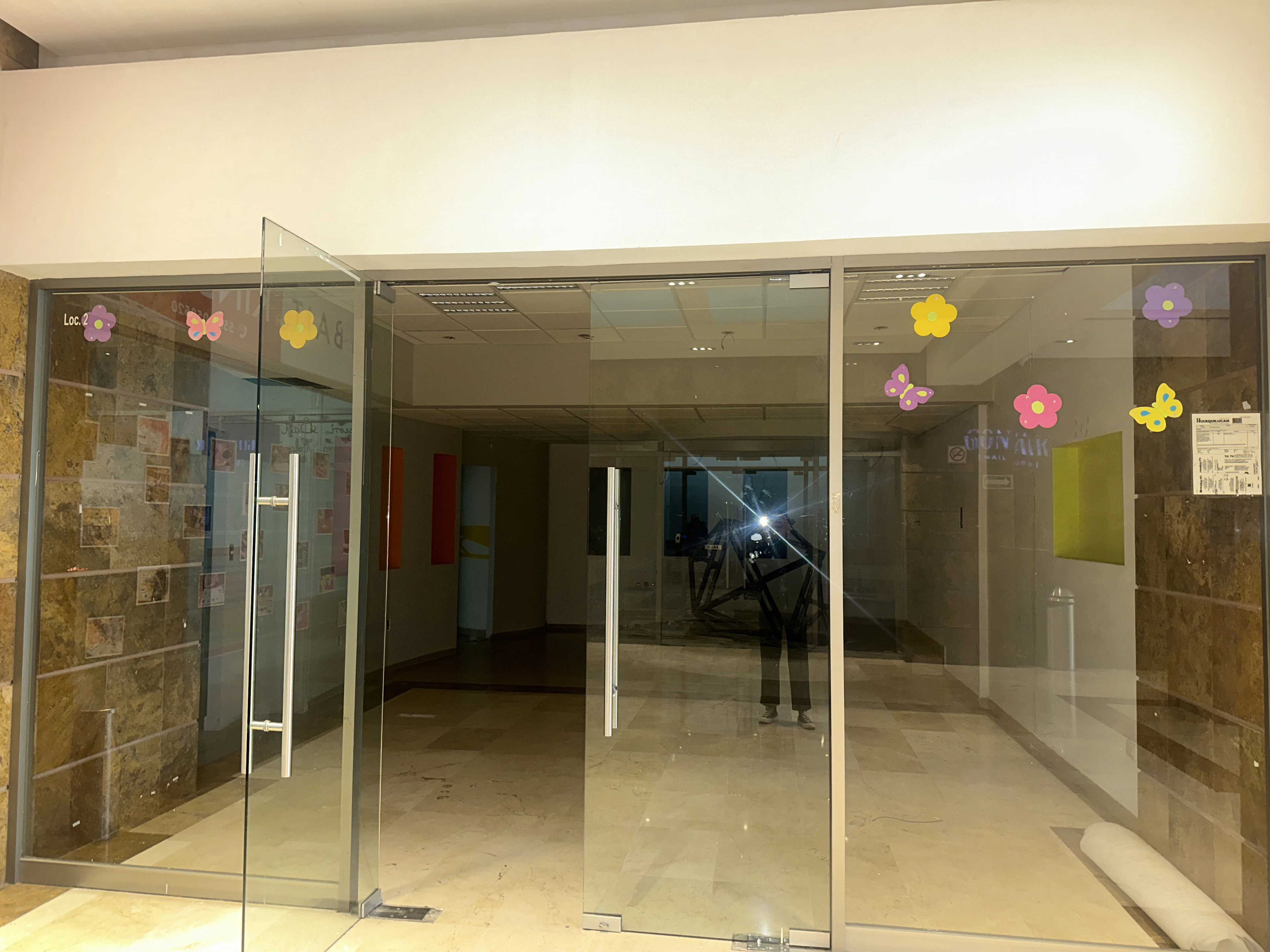 Local Comercial Spot2