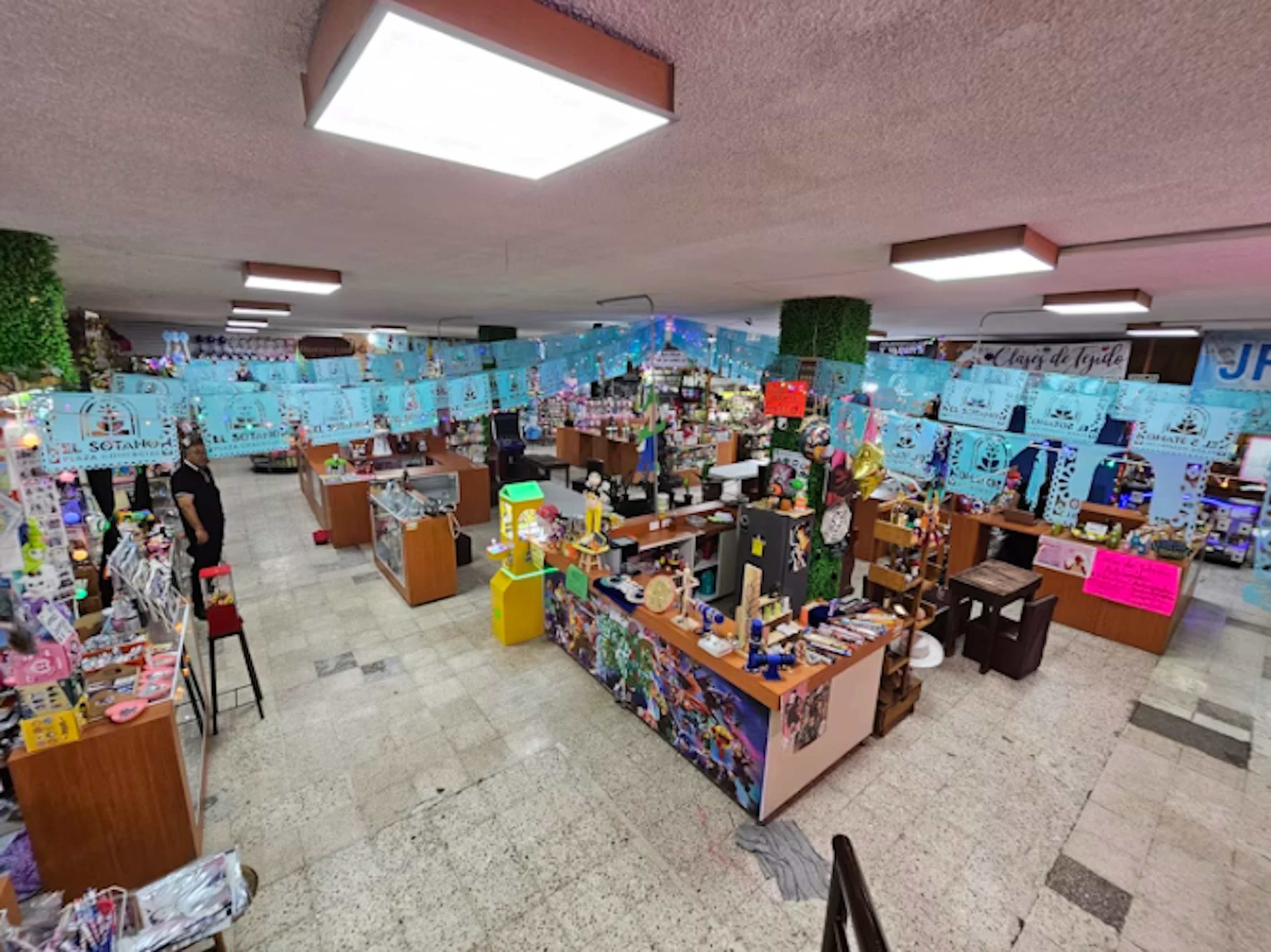 Local Comercial Spot2