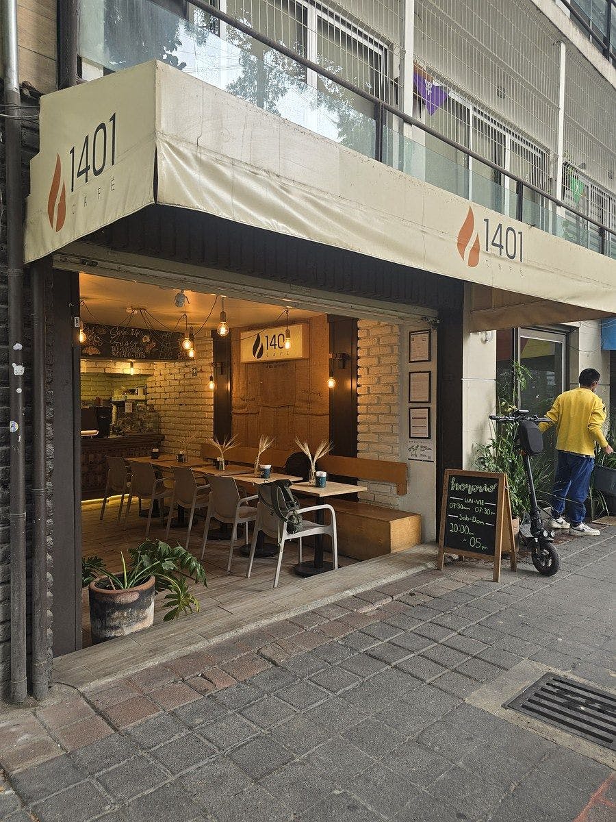 Local Comercial Spot2