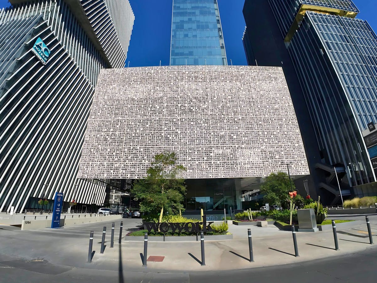 Local Comercial Spot2