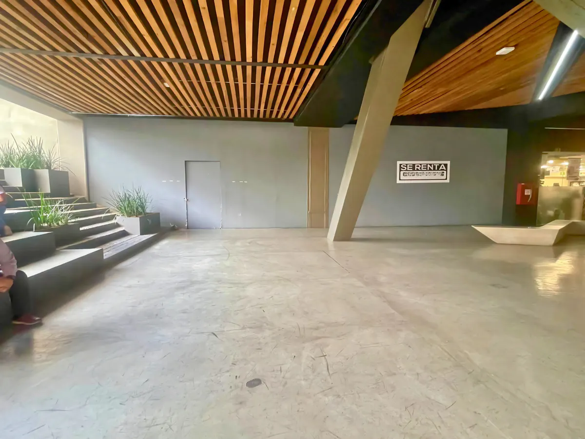 Local Comercial Spot2