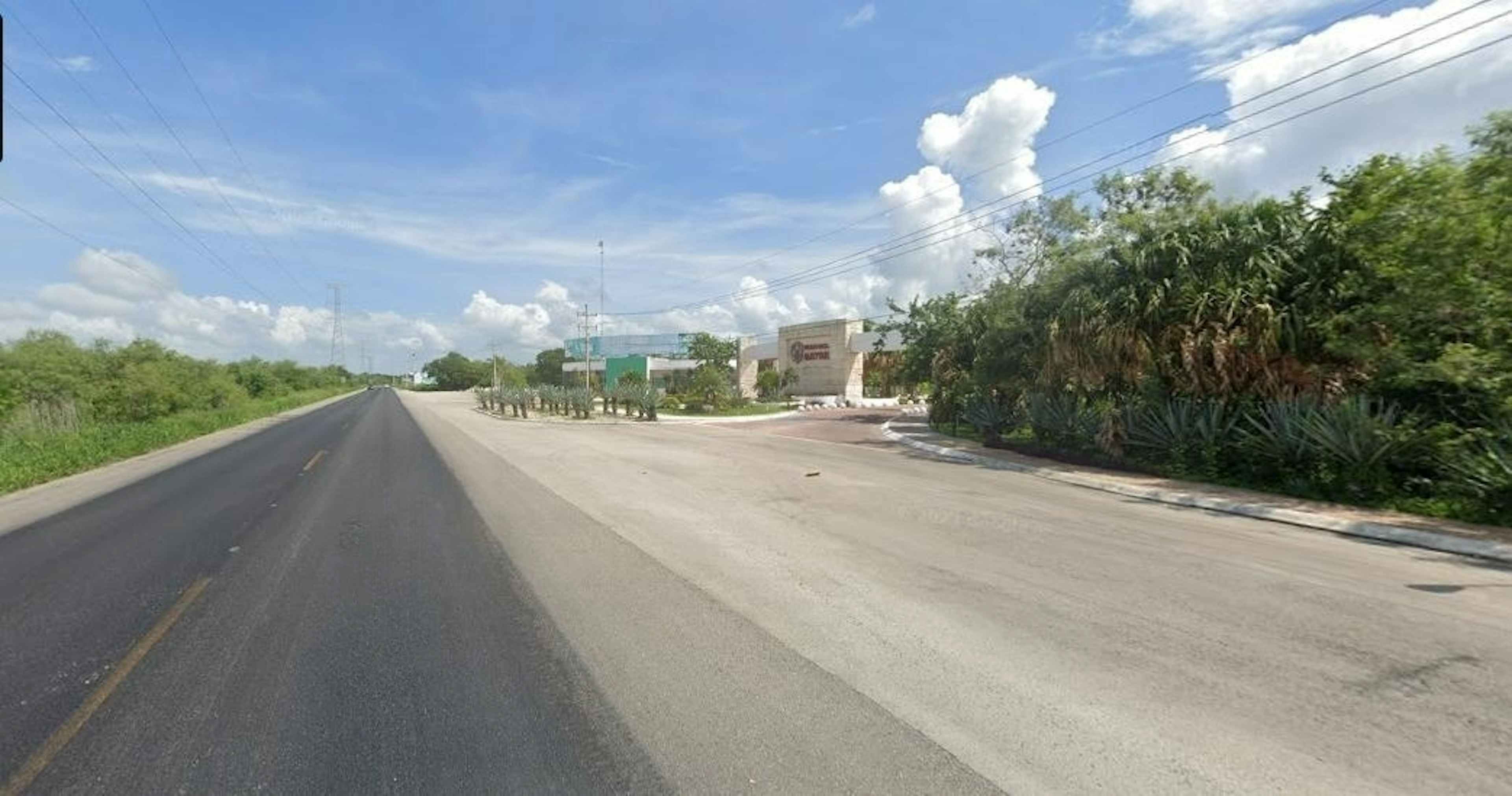 Carretera Chicxulub Puerto