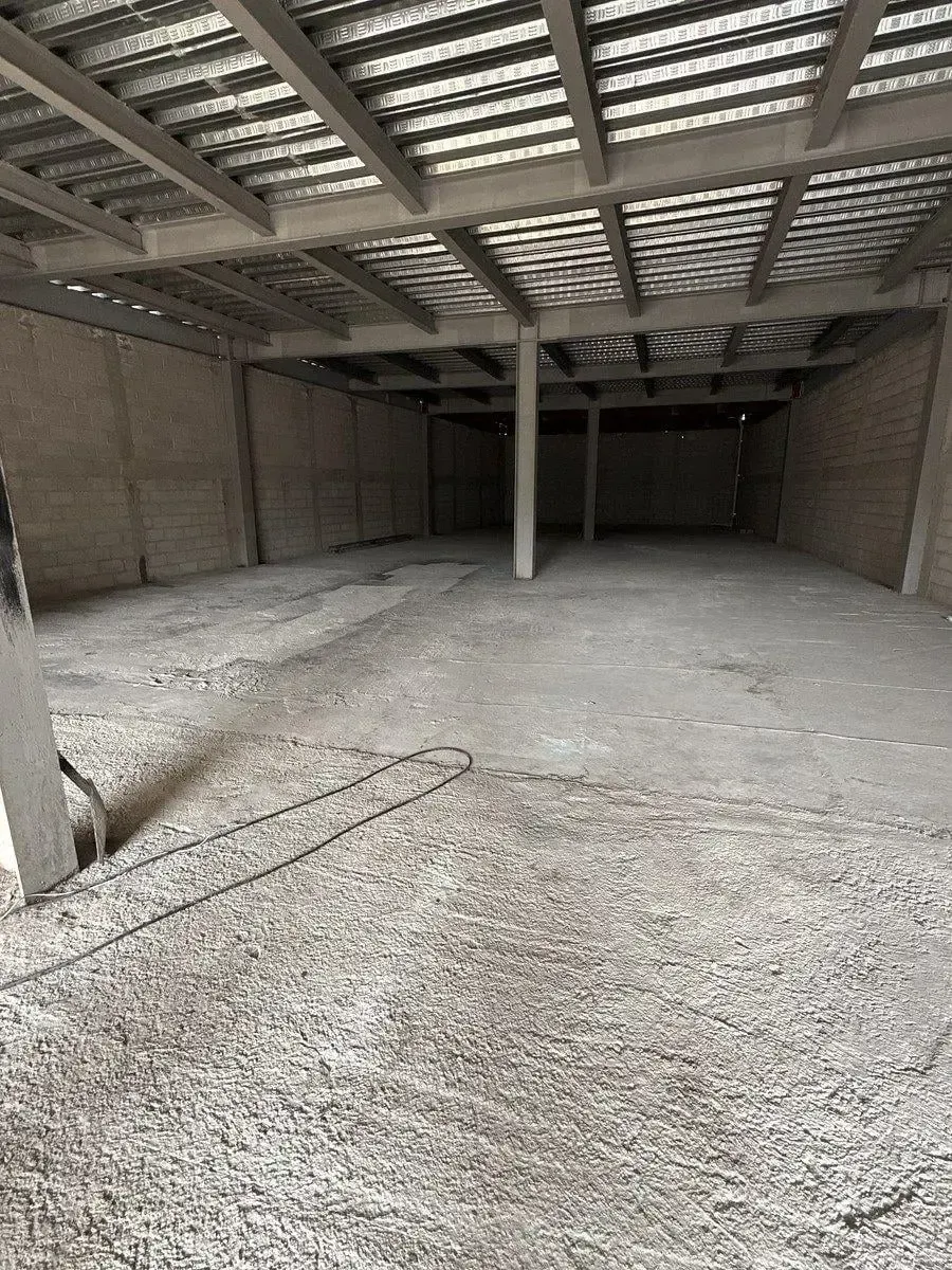 Local Comercial Spot2