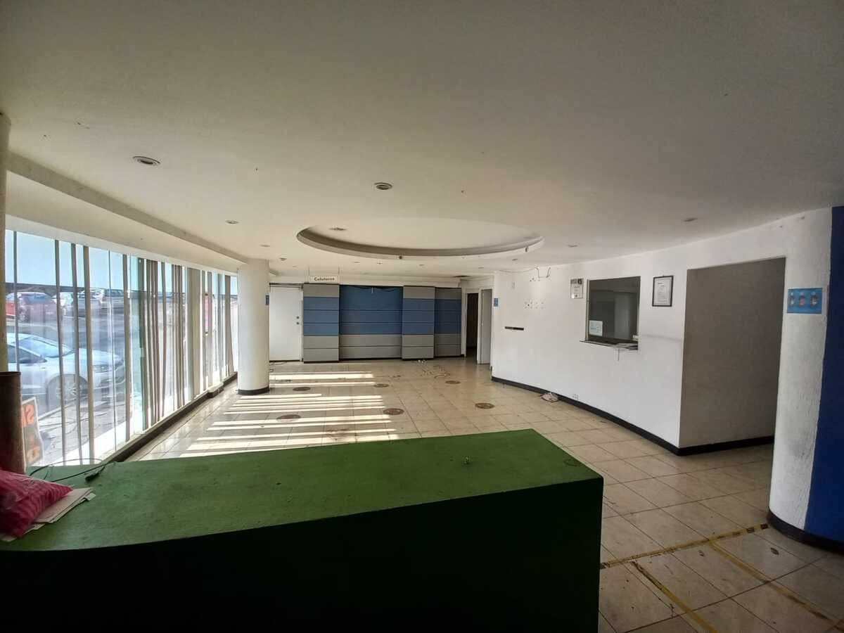 Local Comercial Spot2