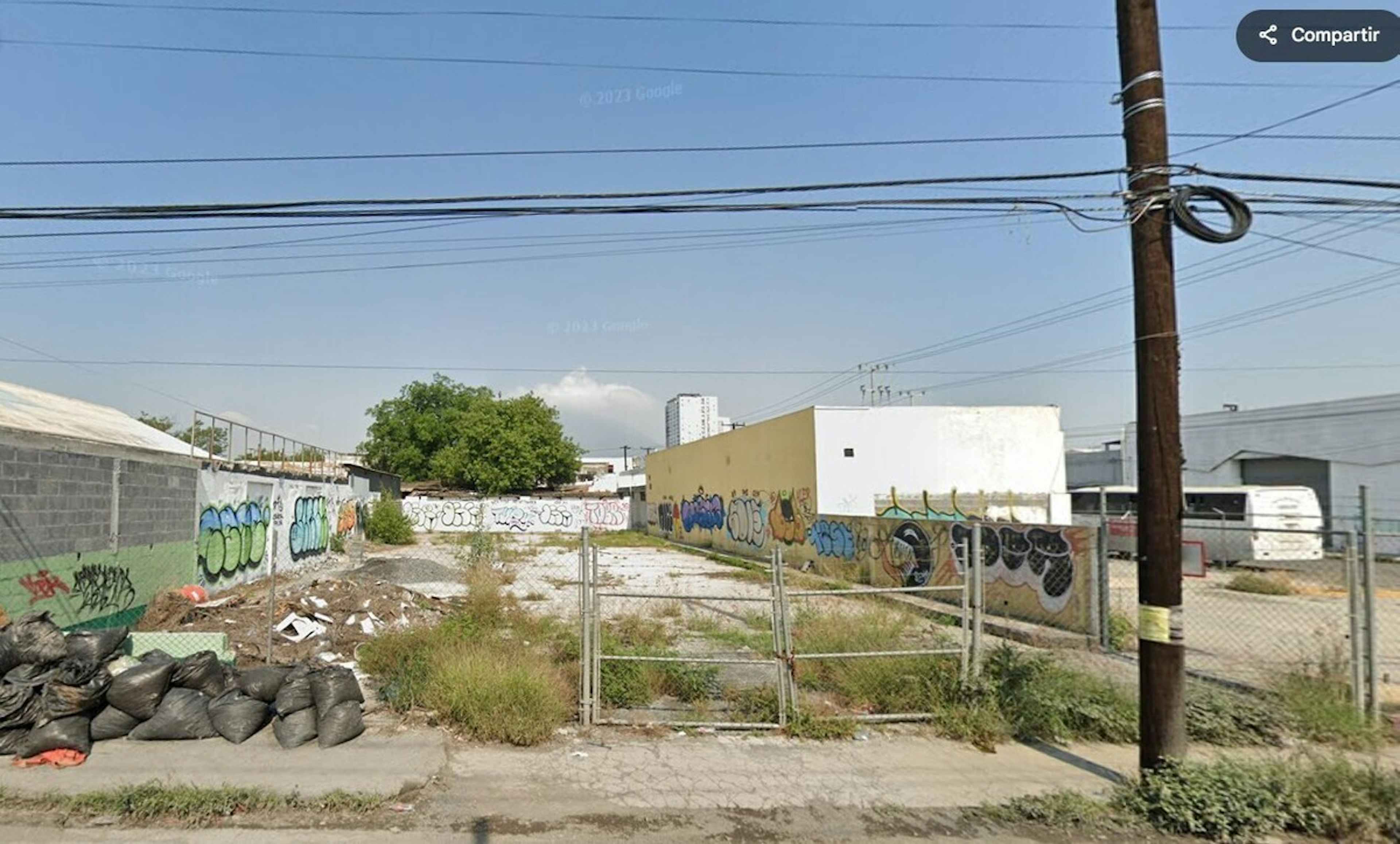 Calle Julián Villagrán 742