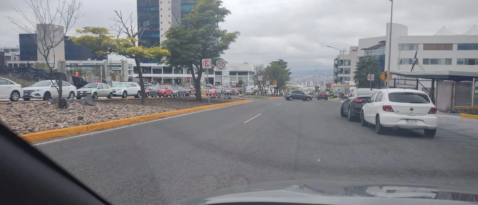 Local Comercial Spot2