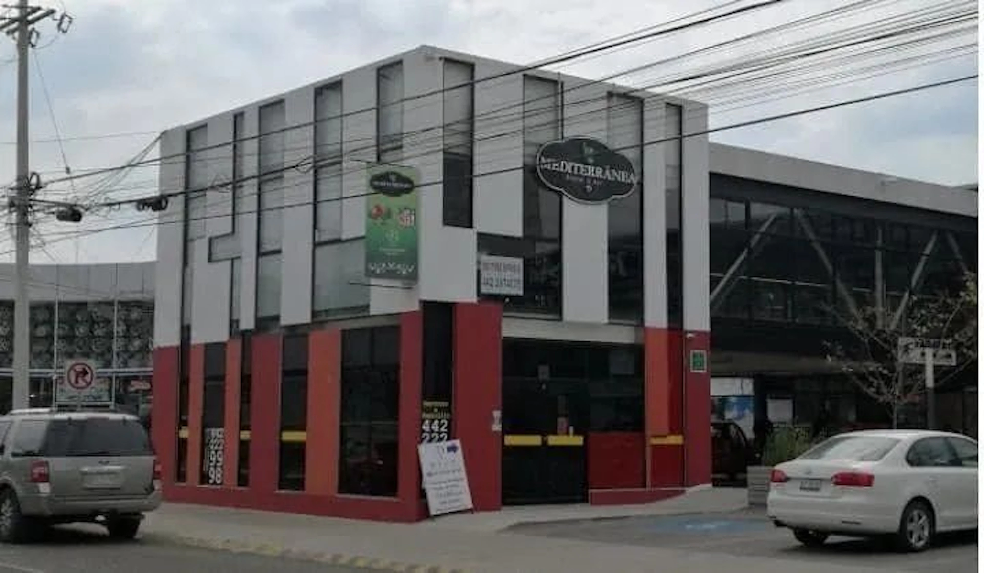 Local Comercial Spot2