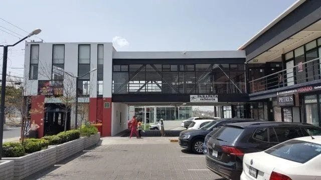 Local Comercial Spot2