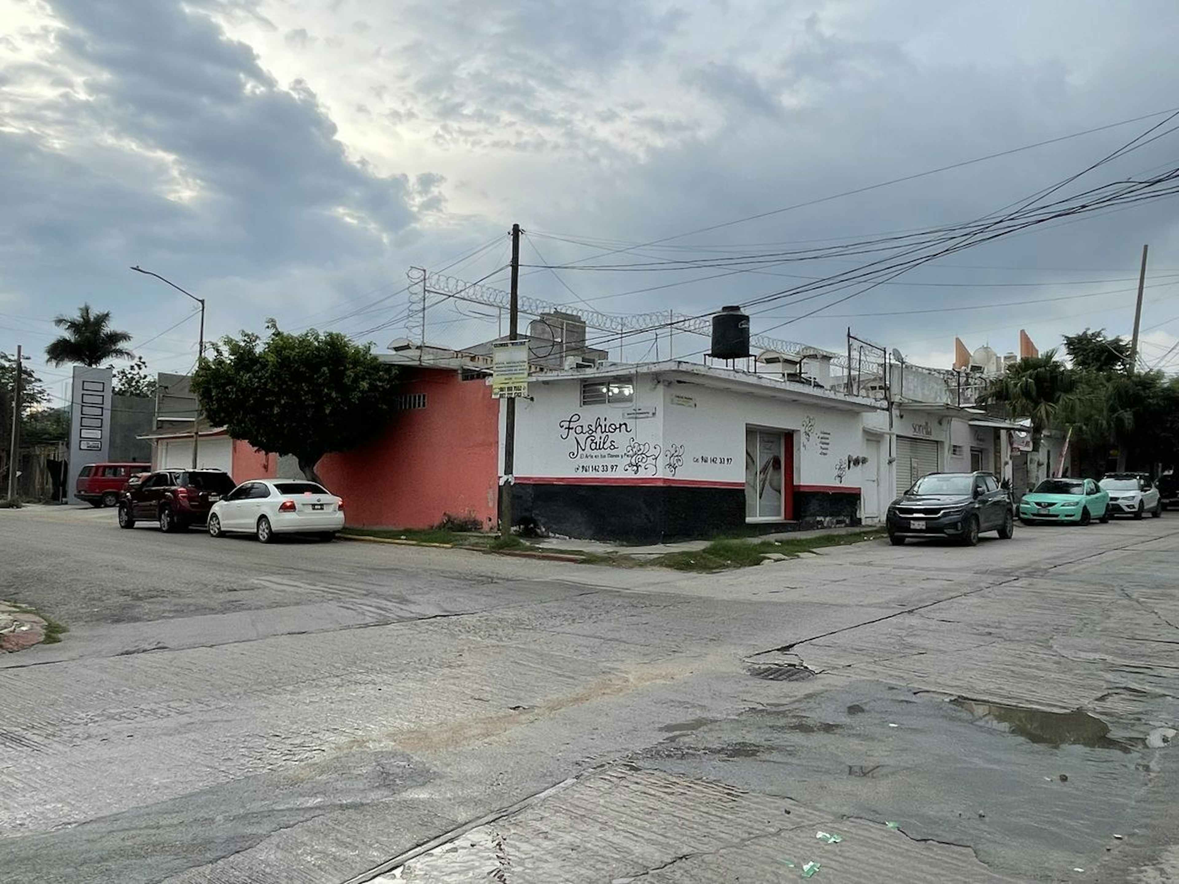 Terreno En Venta; Uso Mixto Hab./comercial, En Col. Hacienda En Tuxtla Gutiérrez