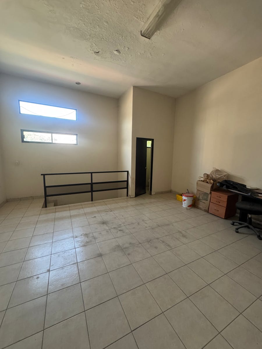 Local Comercial Spot2