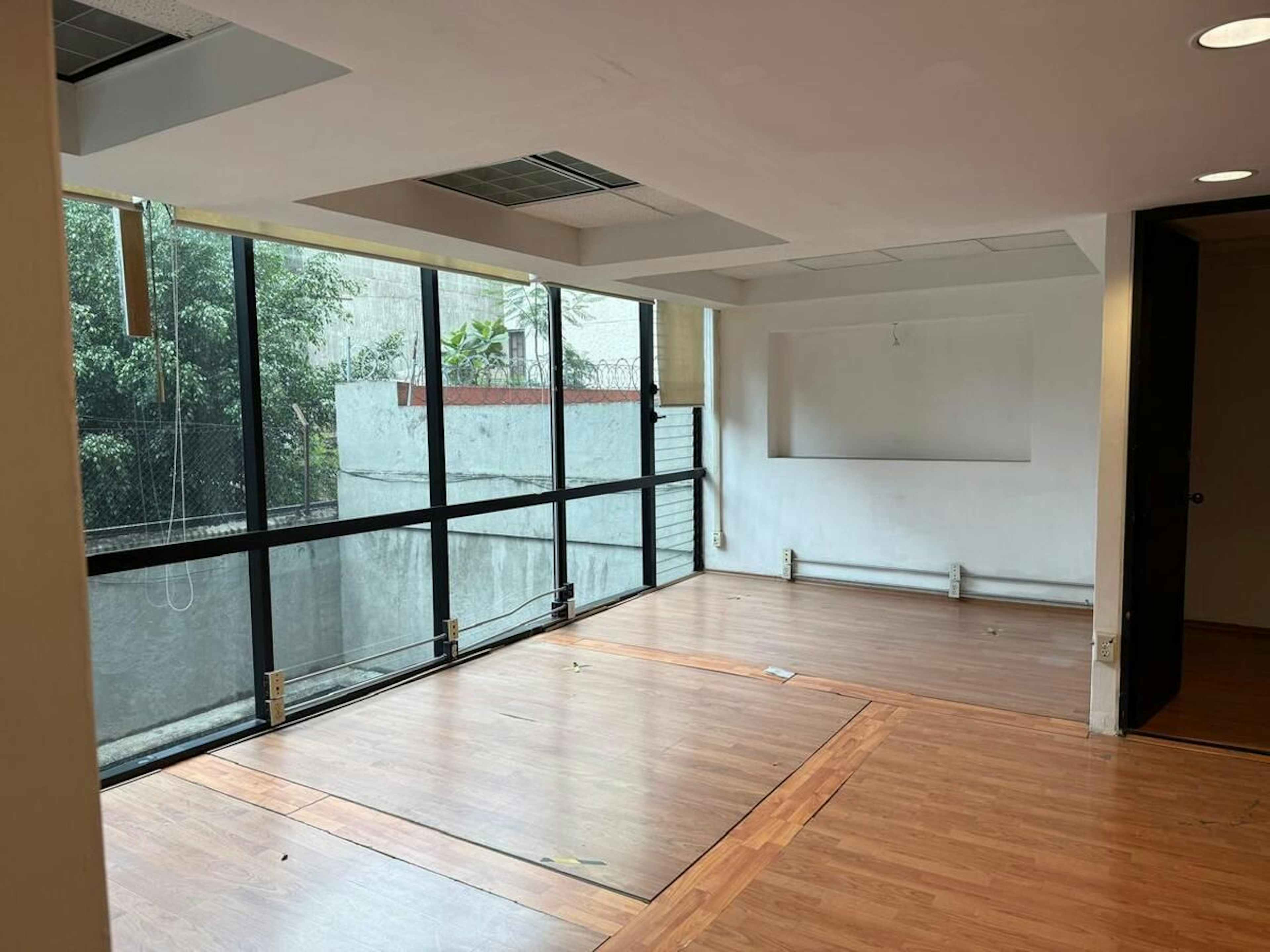 Avenida Ejército Nacional Mexicano 718