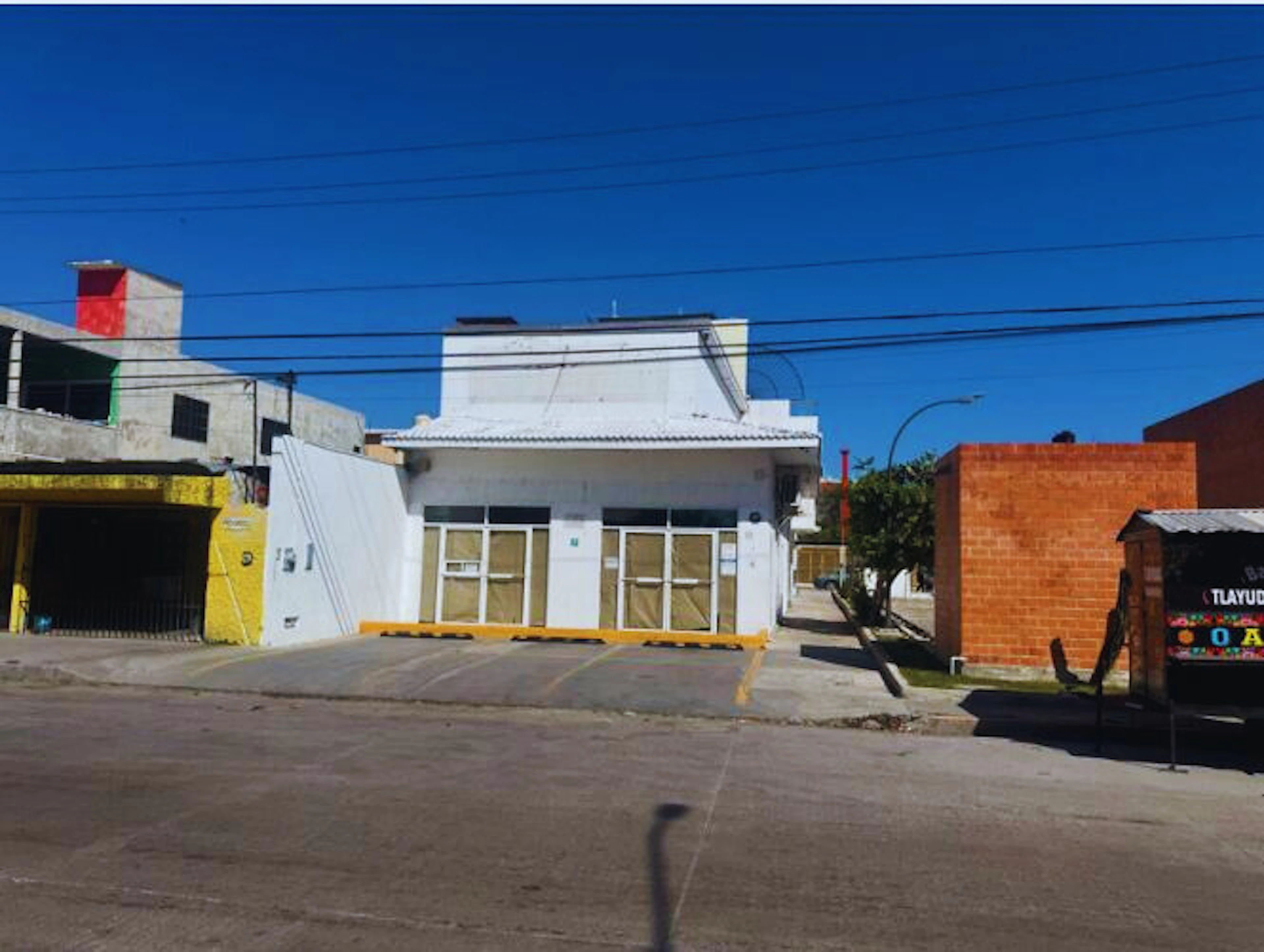 Local Comercial Spot2