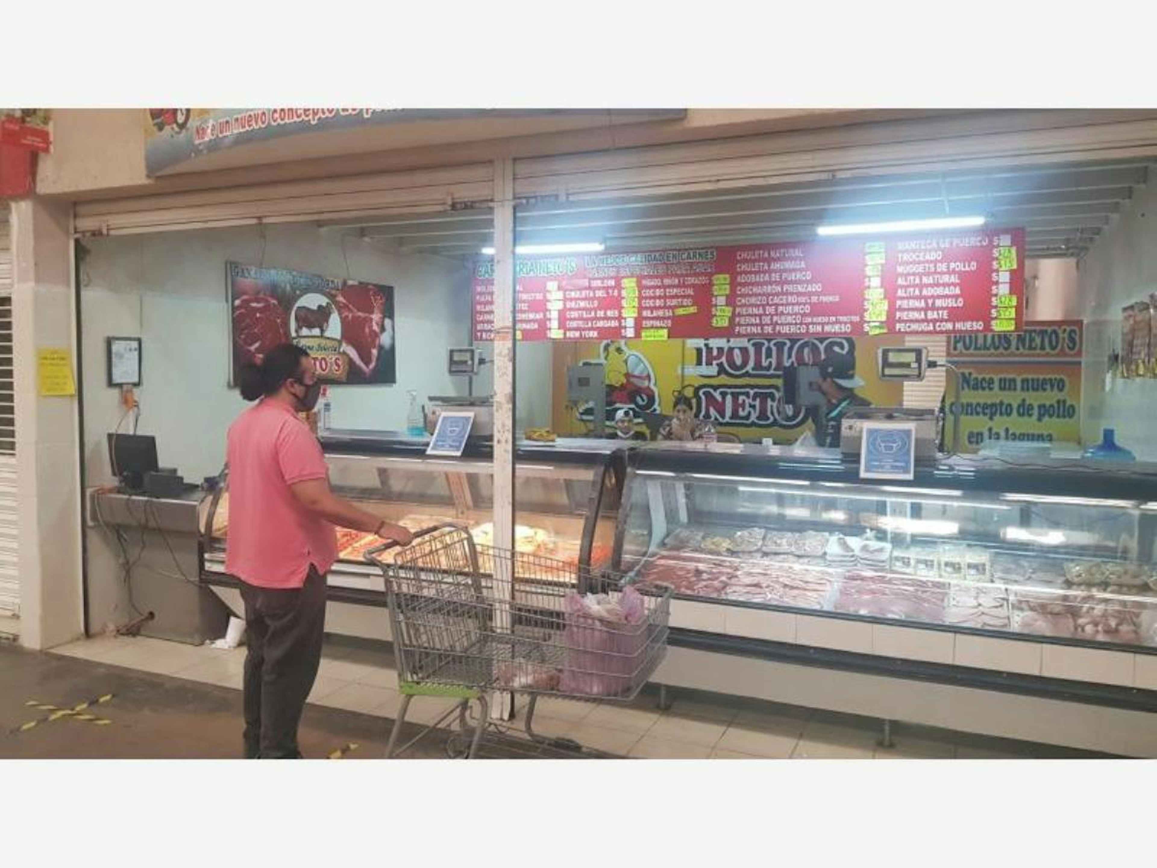 Av. Del Capullo- Plaza Abastos 35