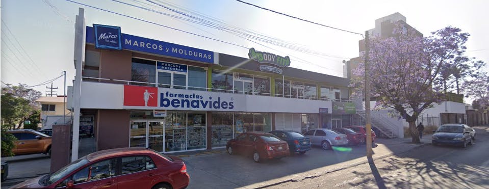 Local Comercial Spot2