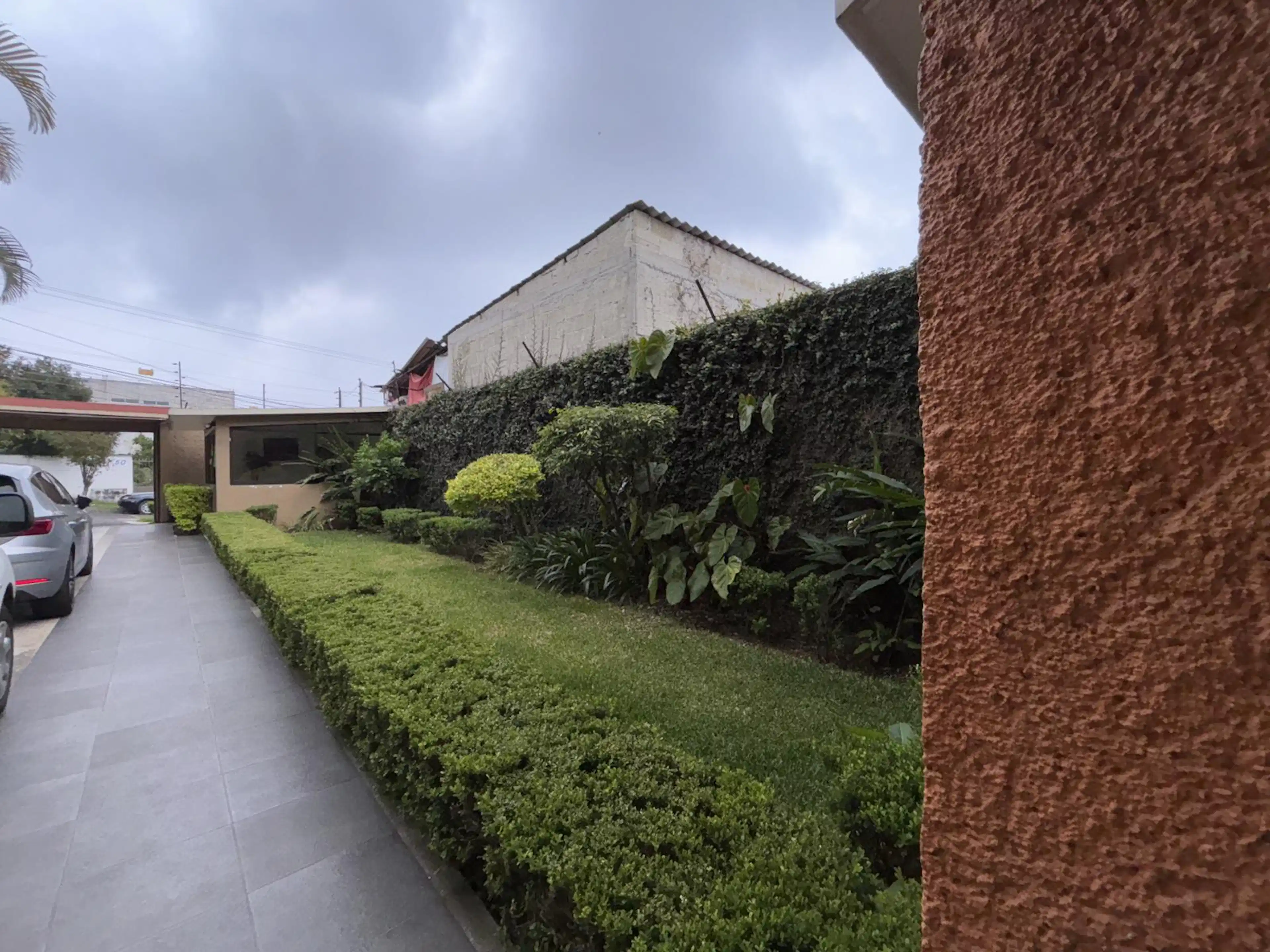 Propiedad En Venta A Media Cuadra De Av Americas S/N