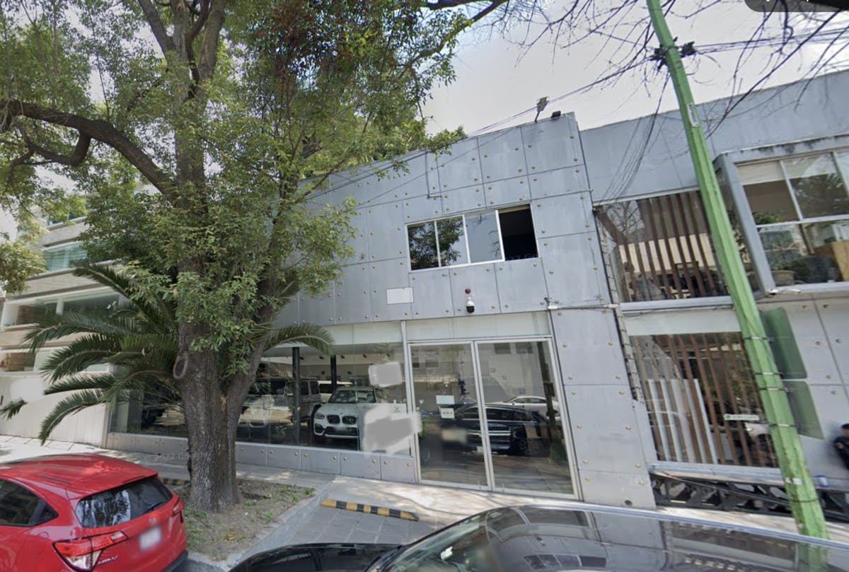 Local Comercial Spot2