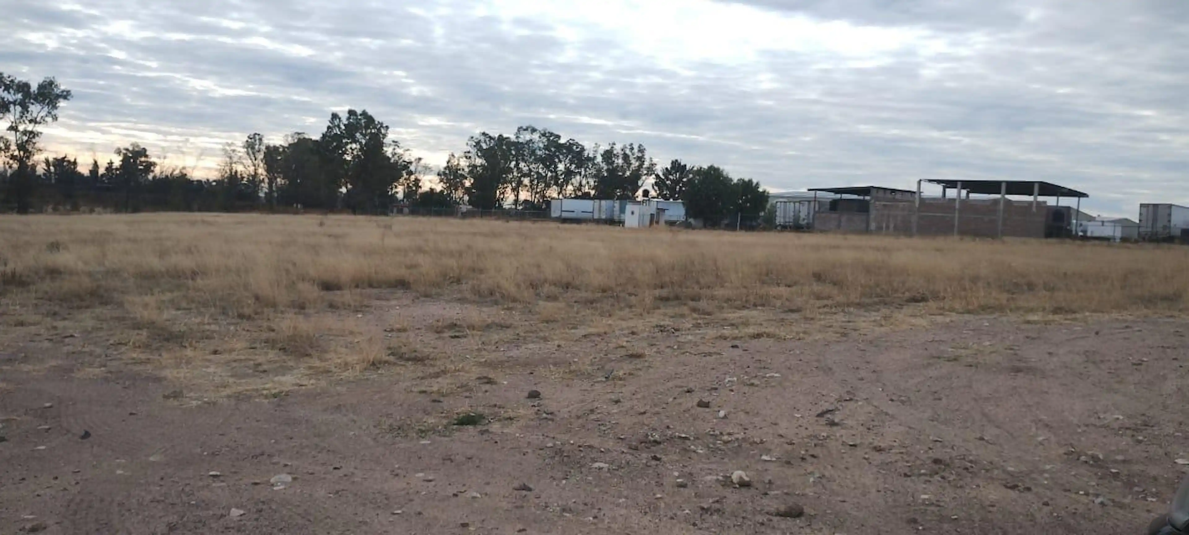 Terreno En Fracc. Lomas Del Picacho, Granja El Cariñon, Aguascalientes